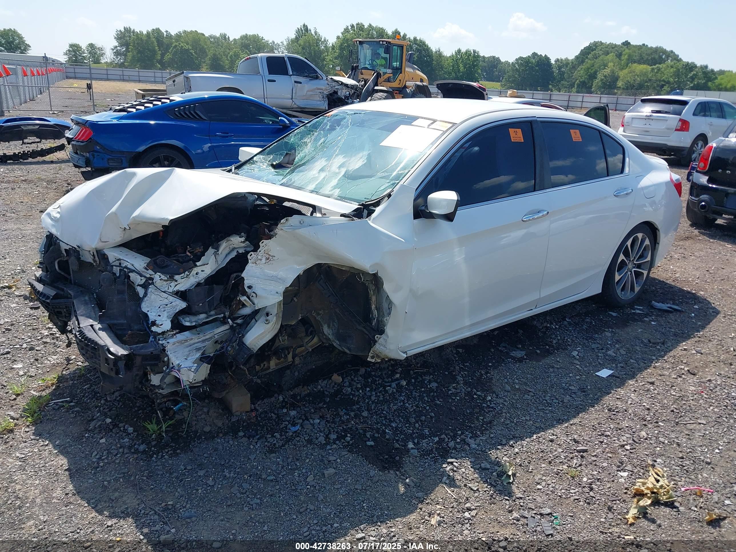 HONDA ACCORD image 2
