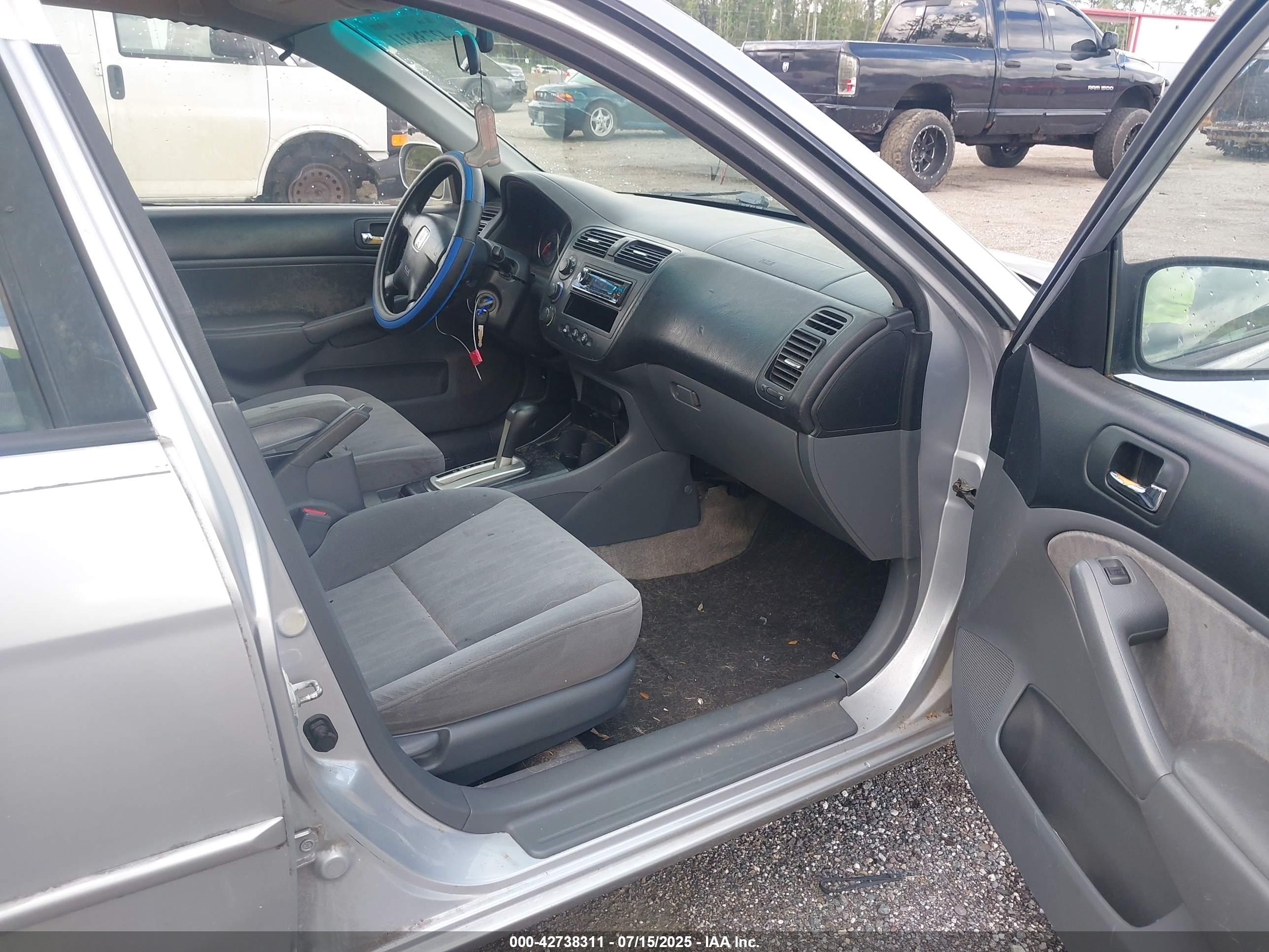 HONDA CIVIC image 5