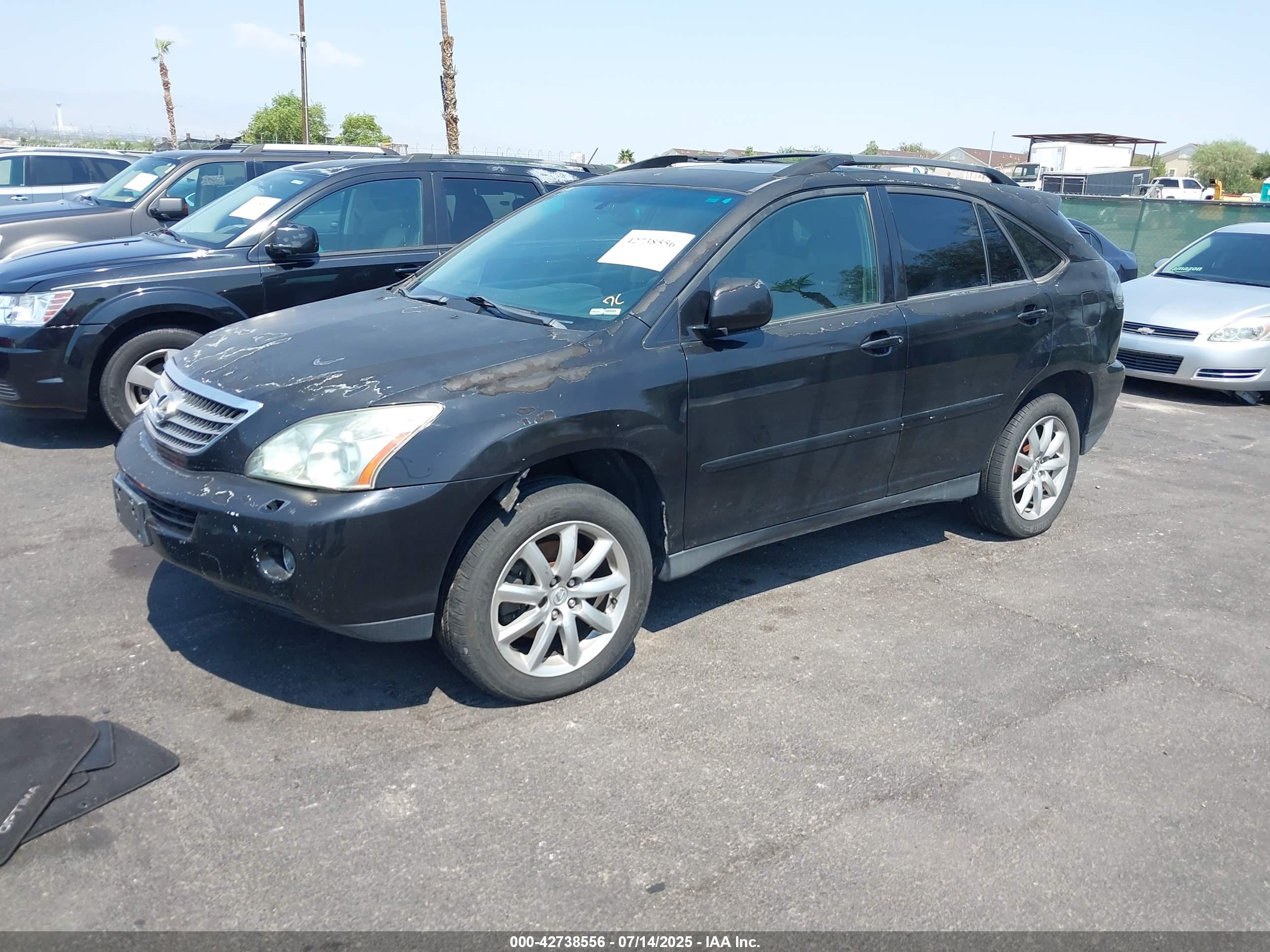 LEXUS RX image 2