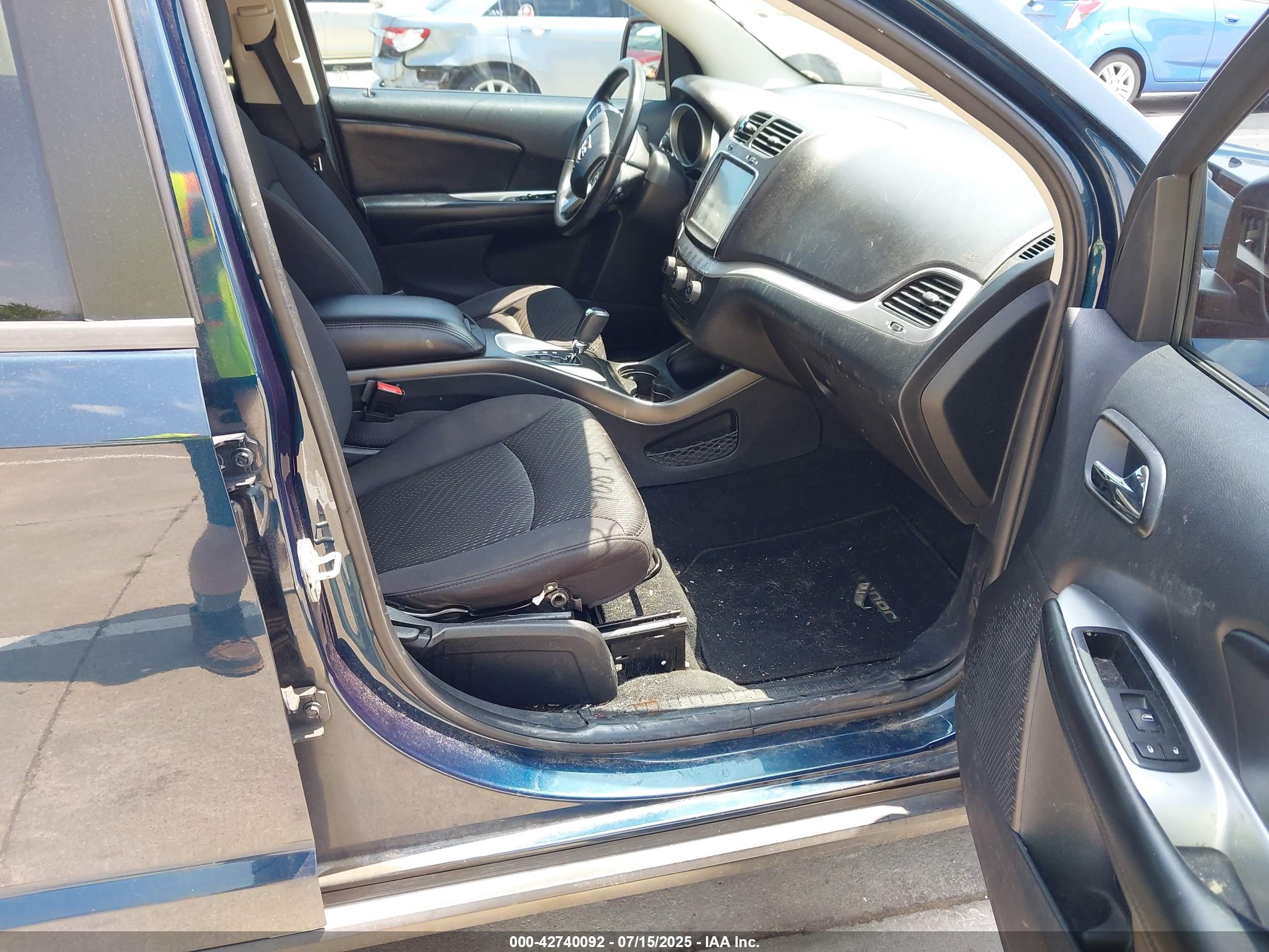DODGE JOURNEY image 5