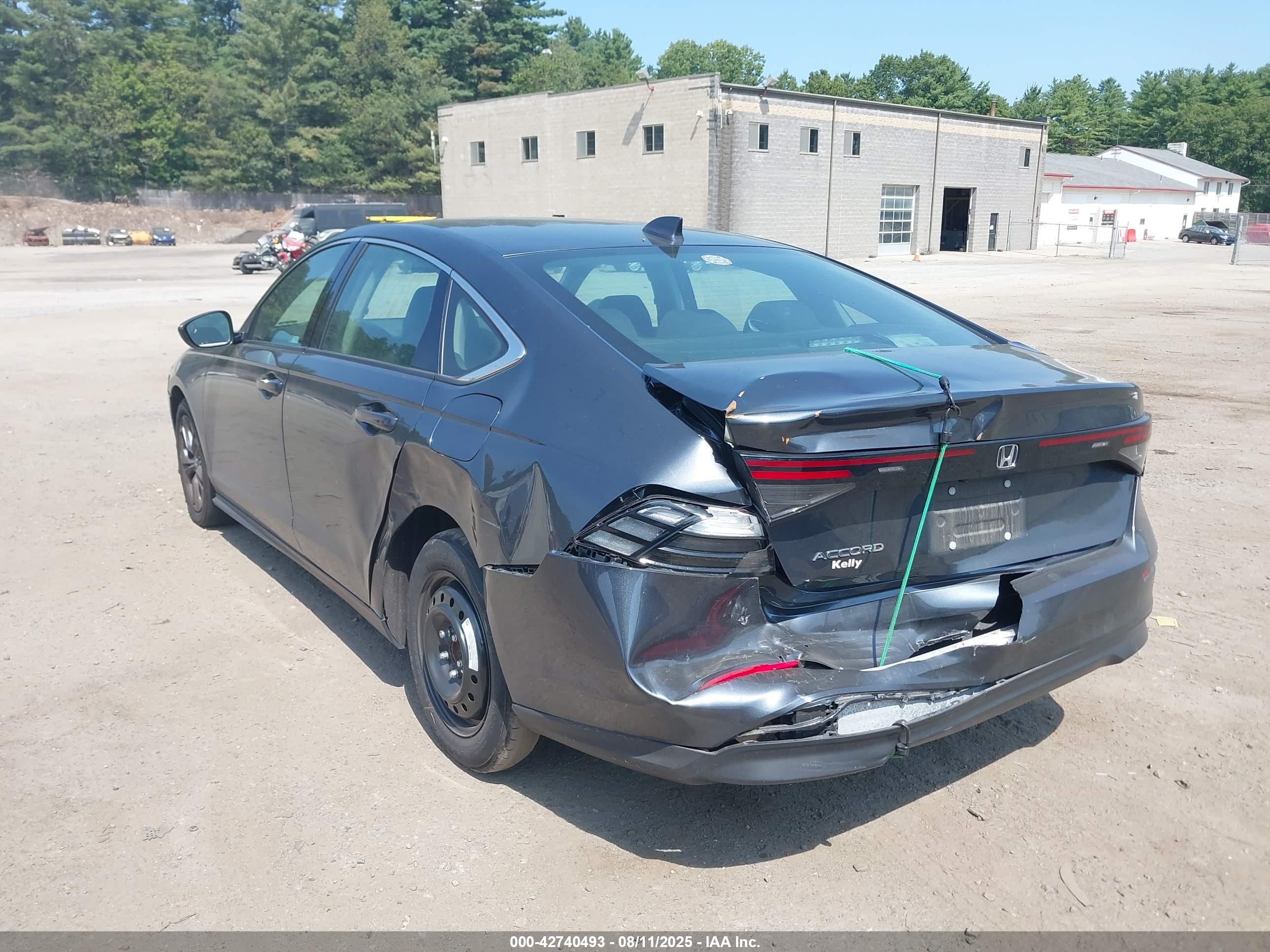 HONDA ACCORD image 3