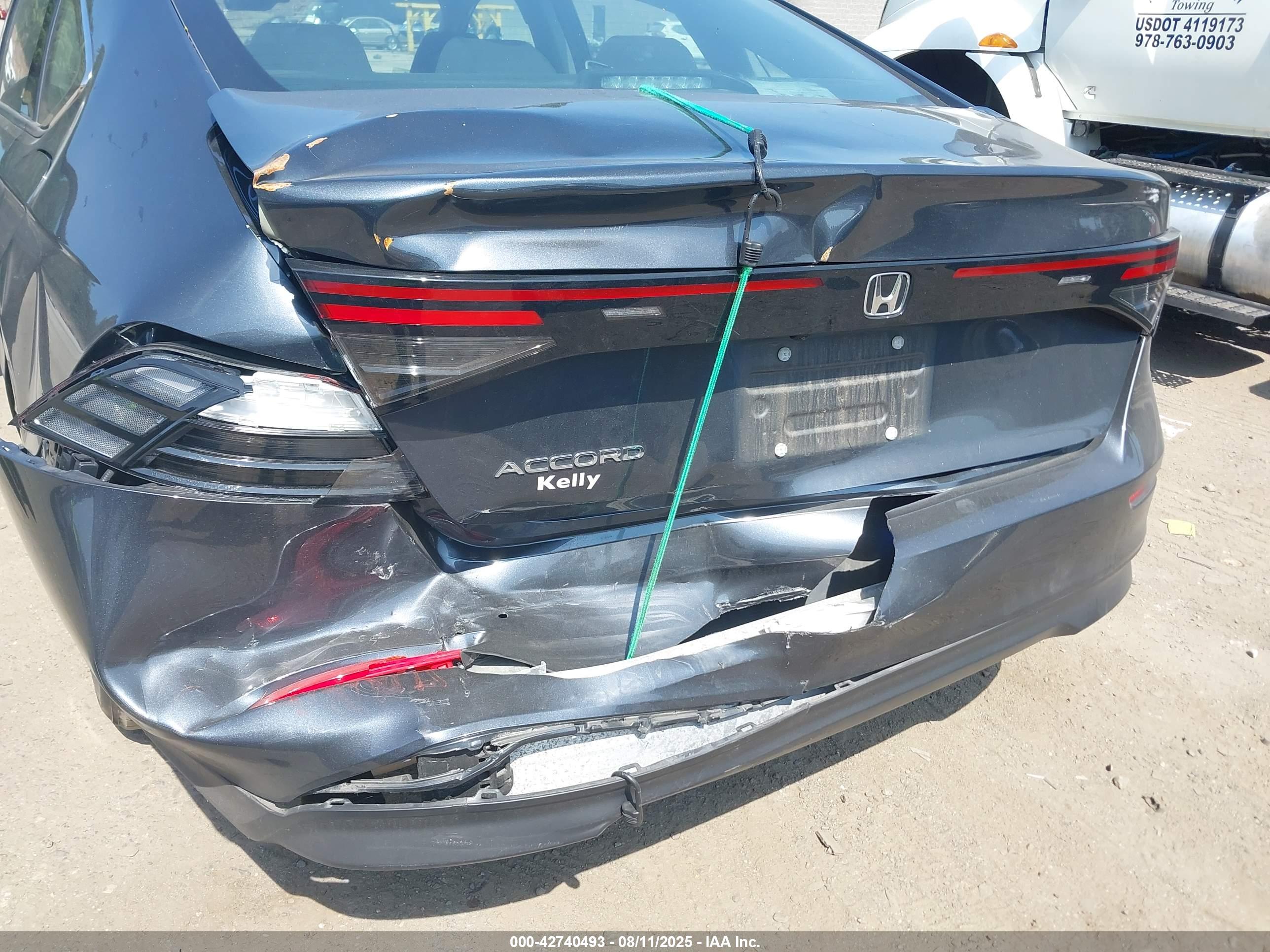 HONDA ACCORD image 6