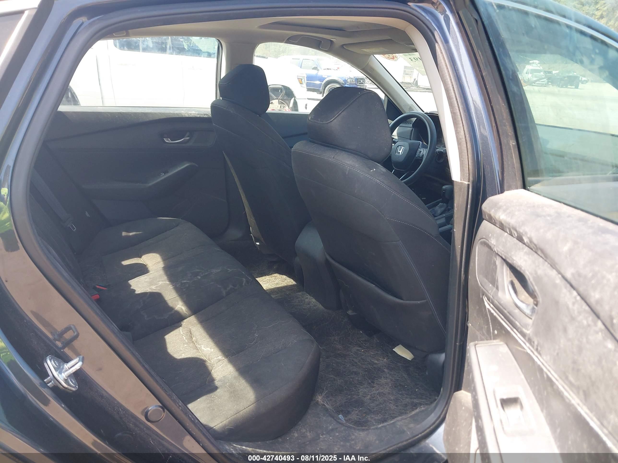 HONDA ACCORD image 8