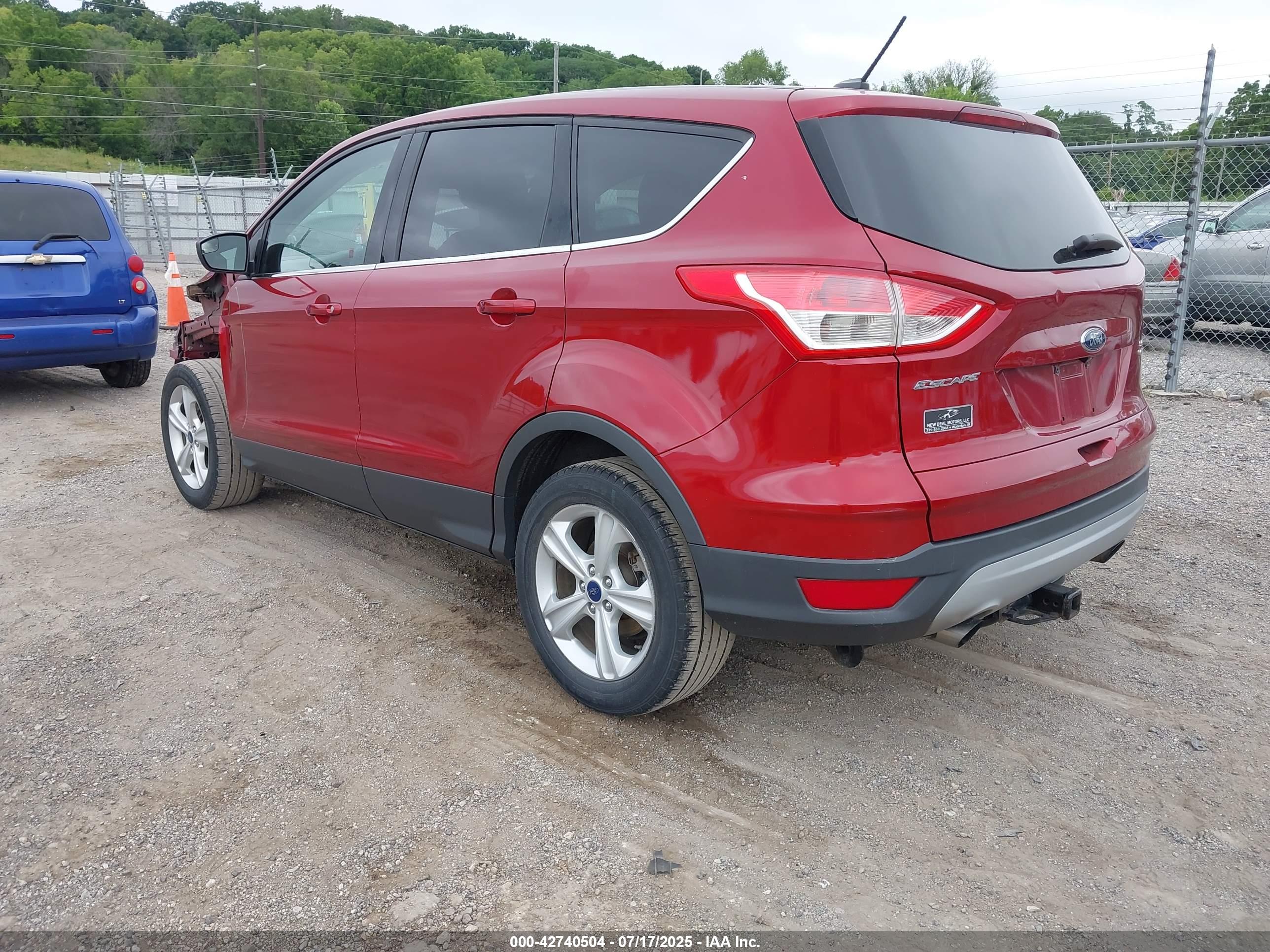 FORD ESCAPE image 3