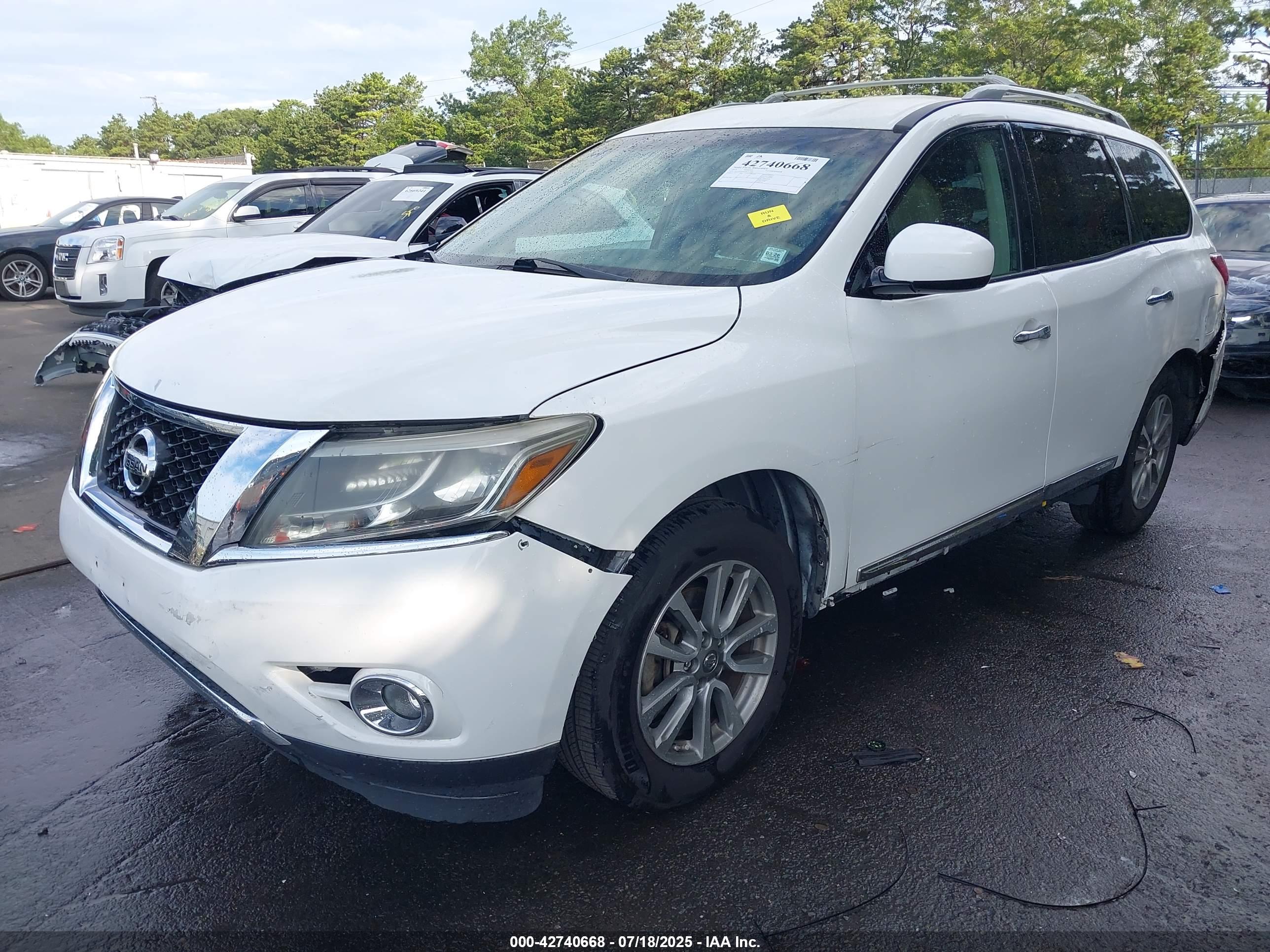 NISSAN PATHFINDER image 2