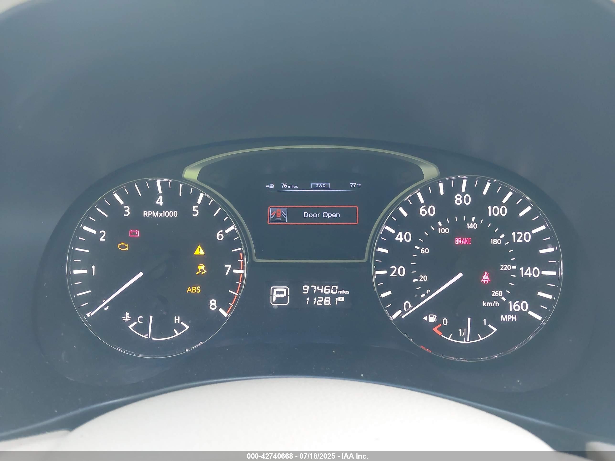 NISSAN PATHFINDER image 7