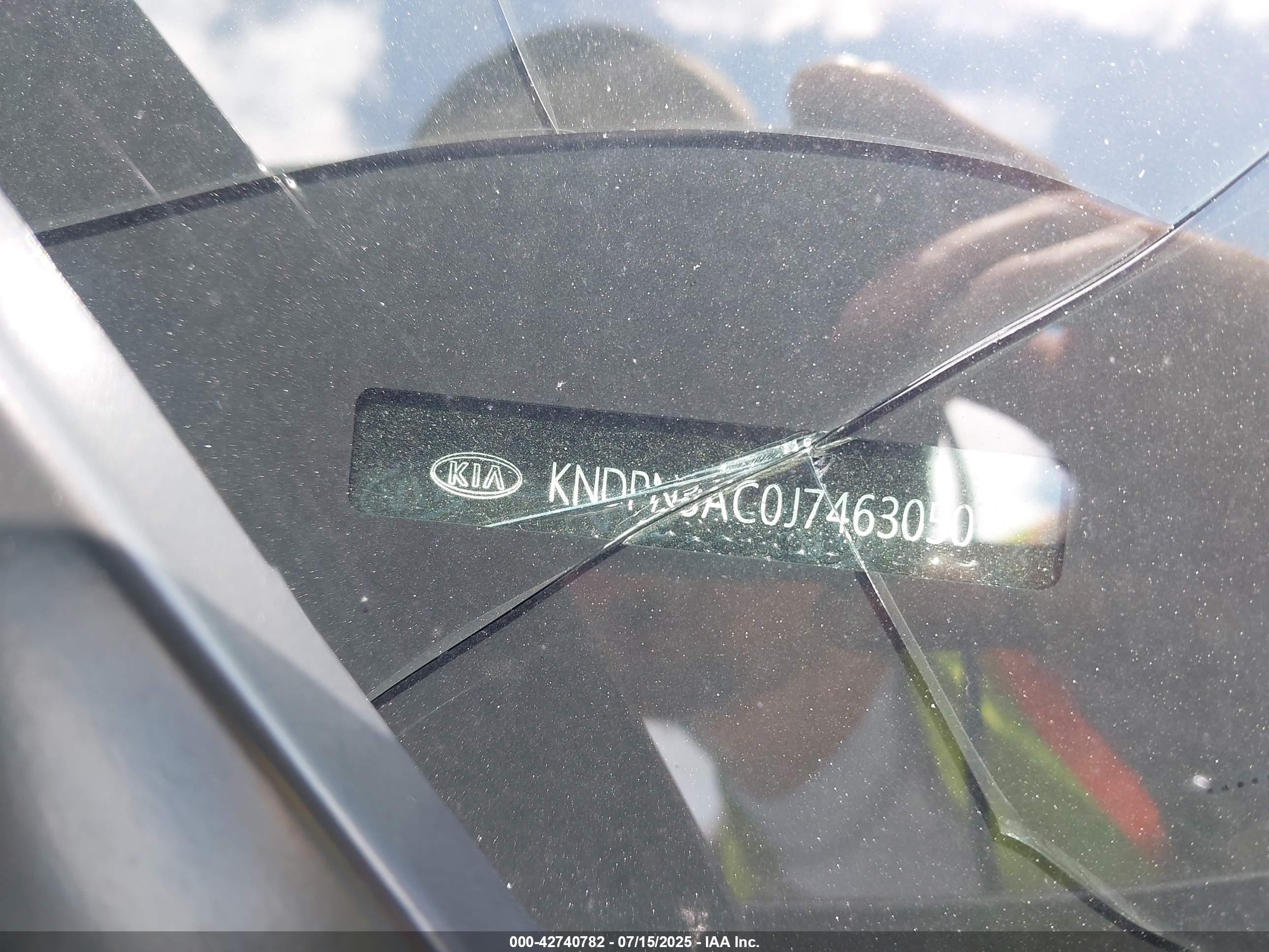 KIA SPORTAGE image 9