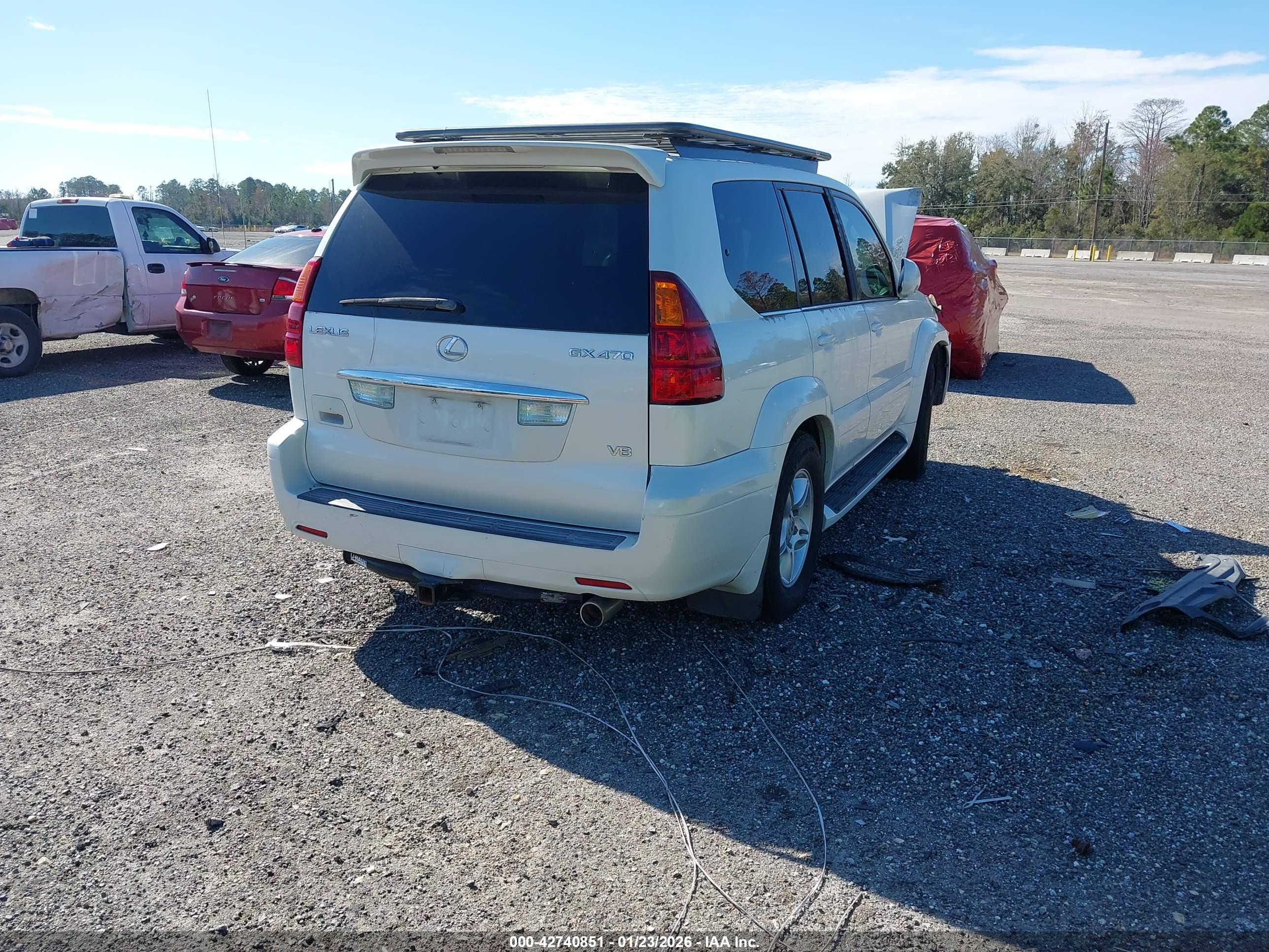 LEXUS GX image 4