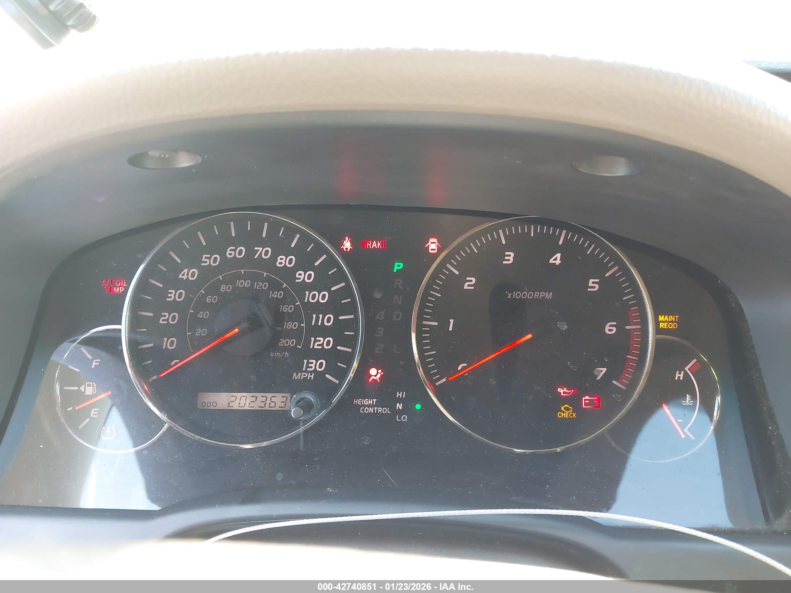 LEXUS GX image 7
