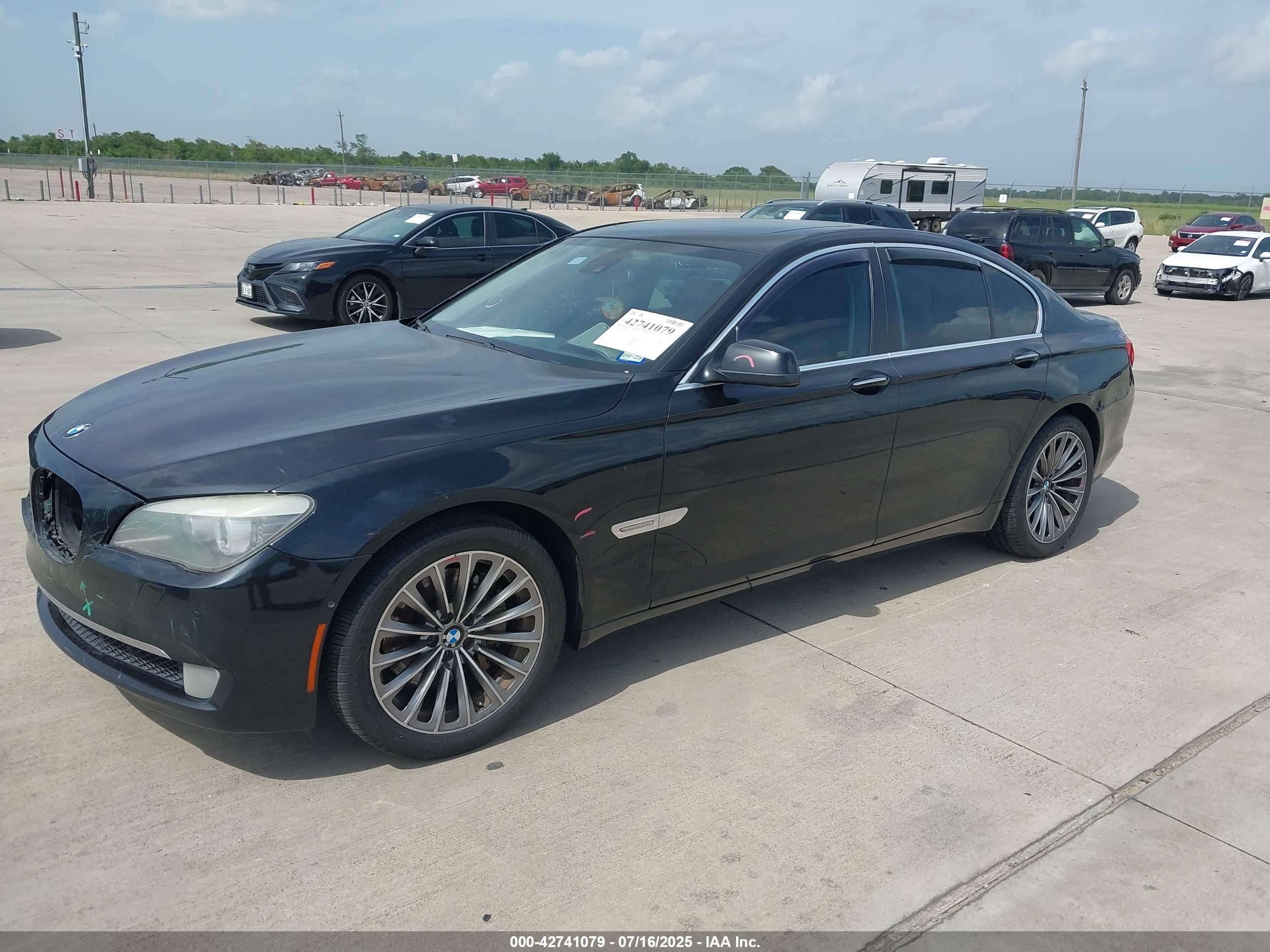 BMW 740I image 2