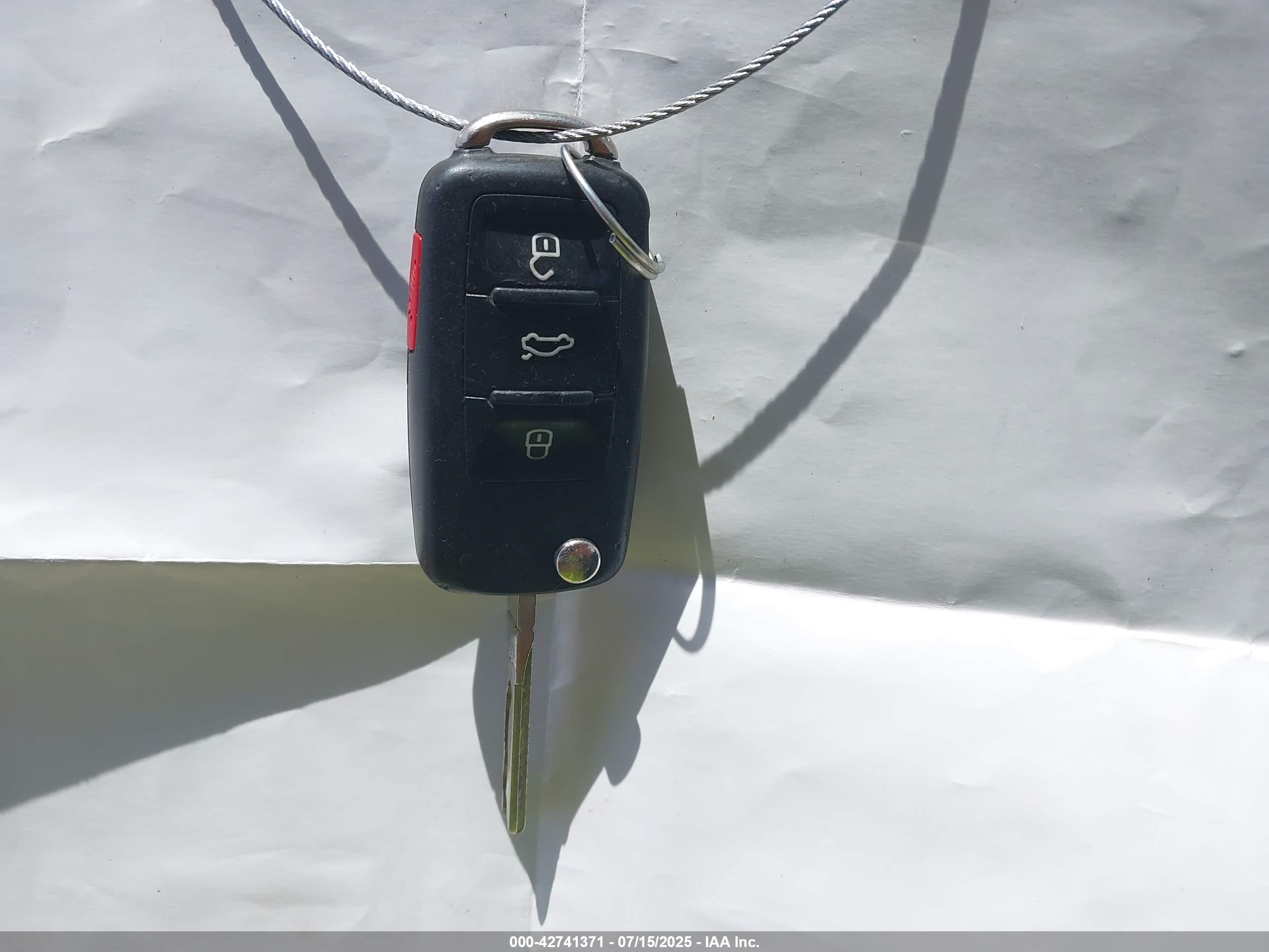 VOLKSWAGEN PASSAT image 11