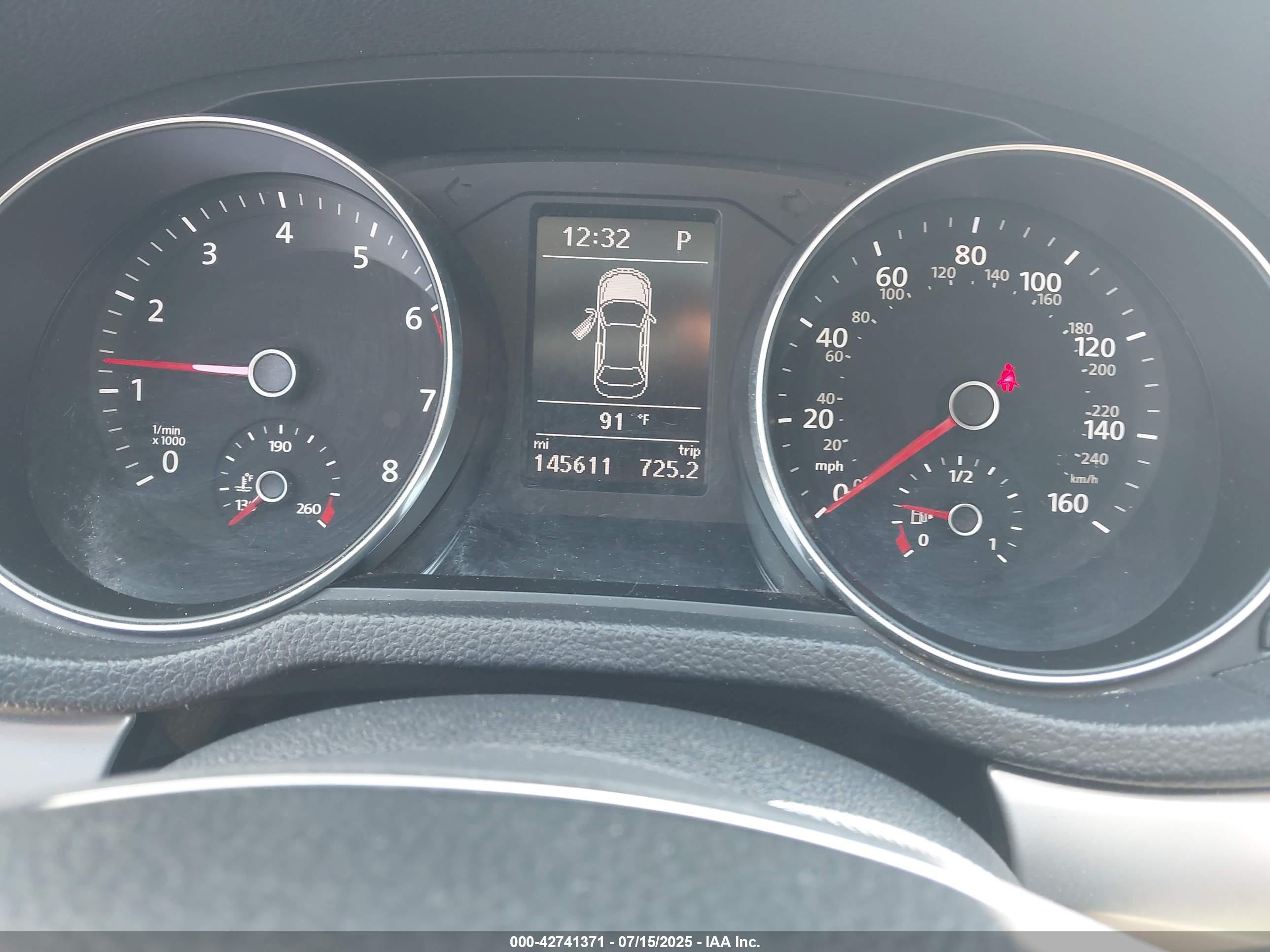 VOLKSWAGEN PASSAT image 7