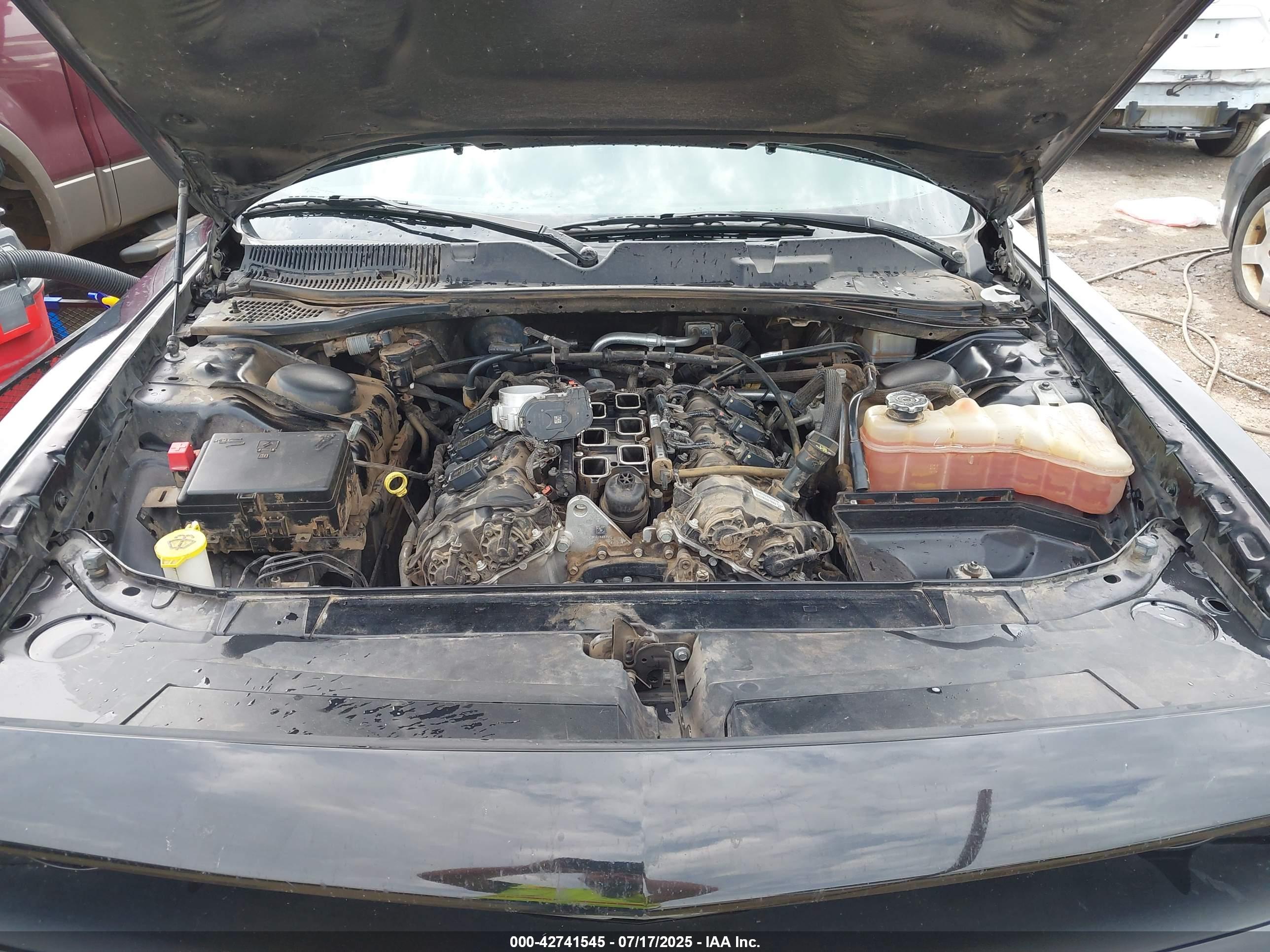 DODGE CHALLENGER image 10