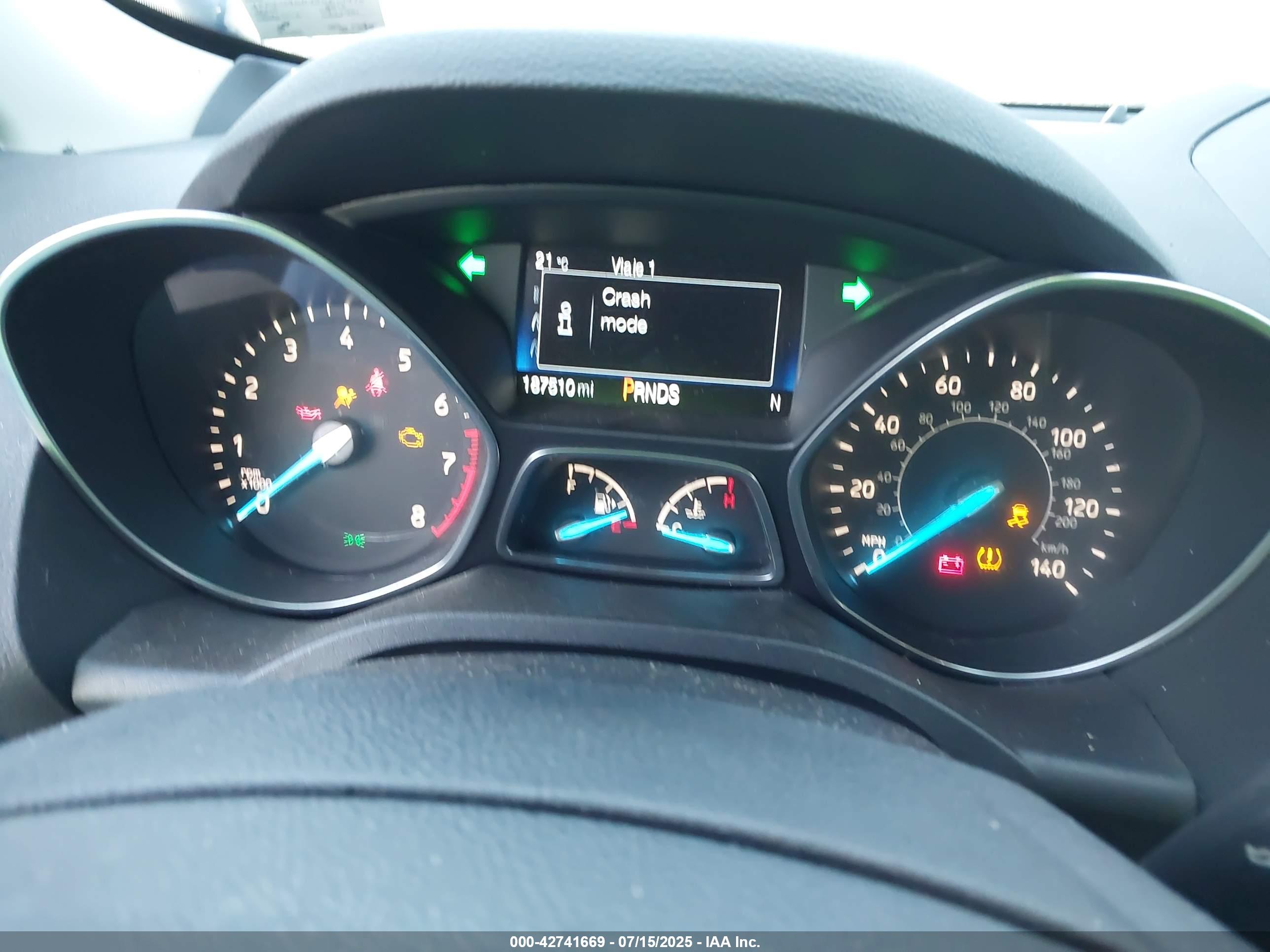 FORD ESCAPE image 7