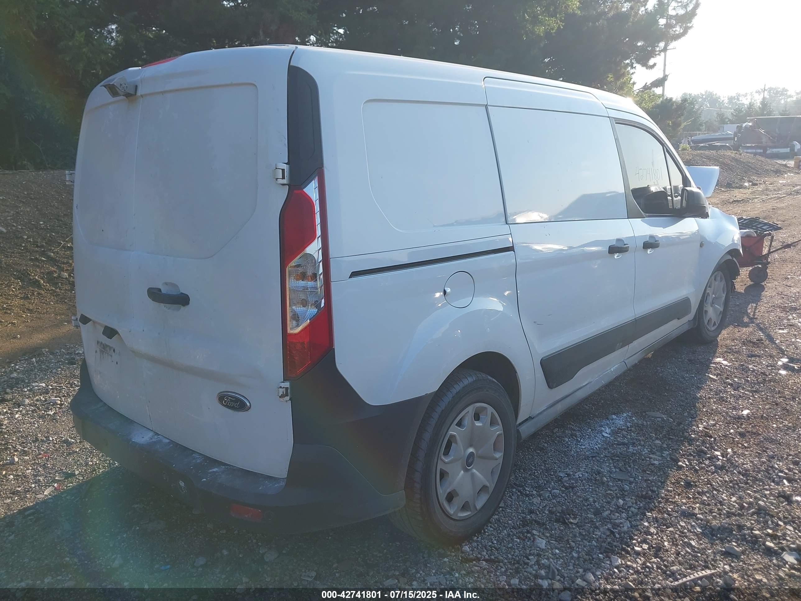 FORD TRANSIT image 4