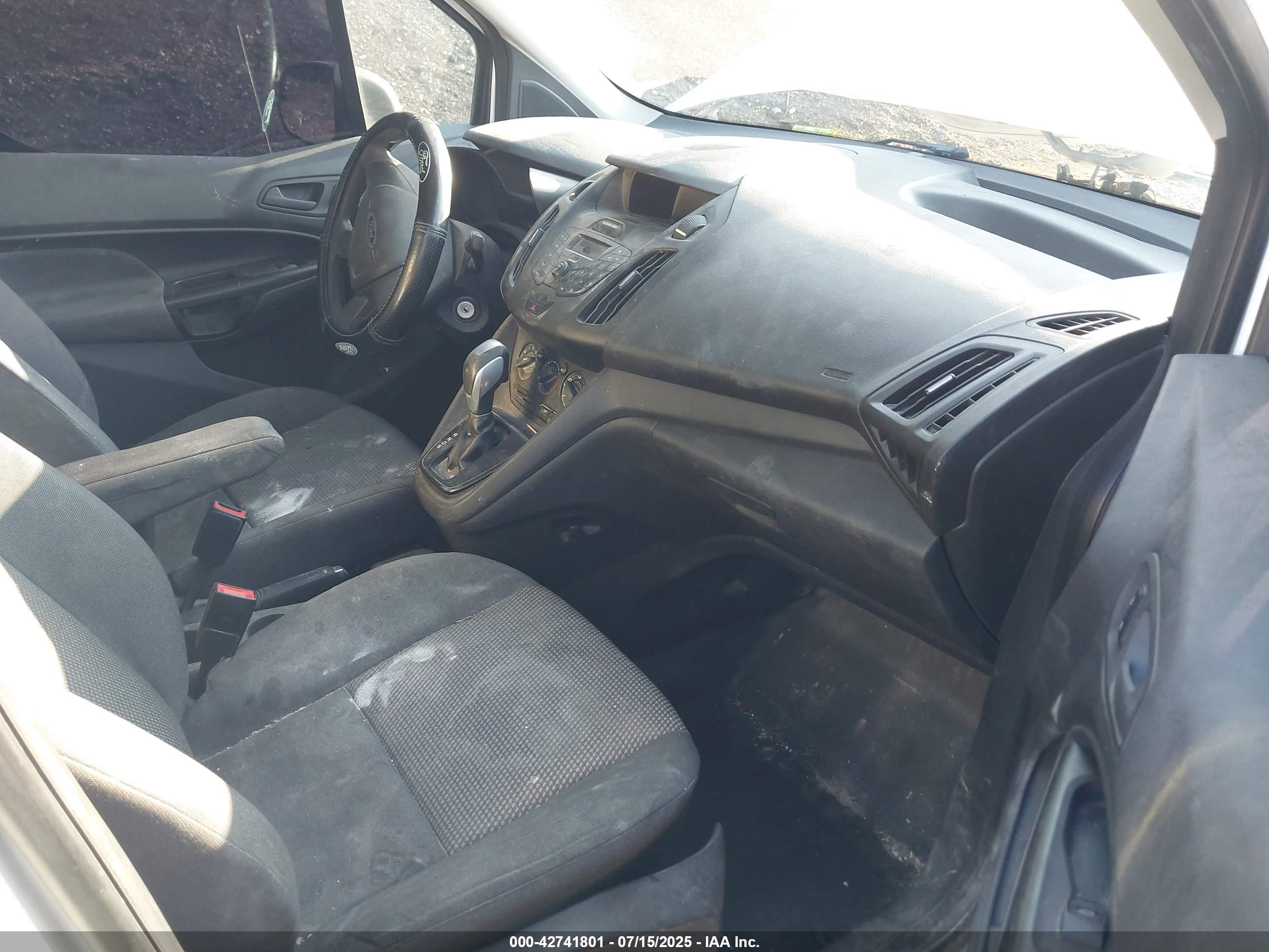 FORD TRANSIT image 5