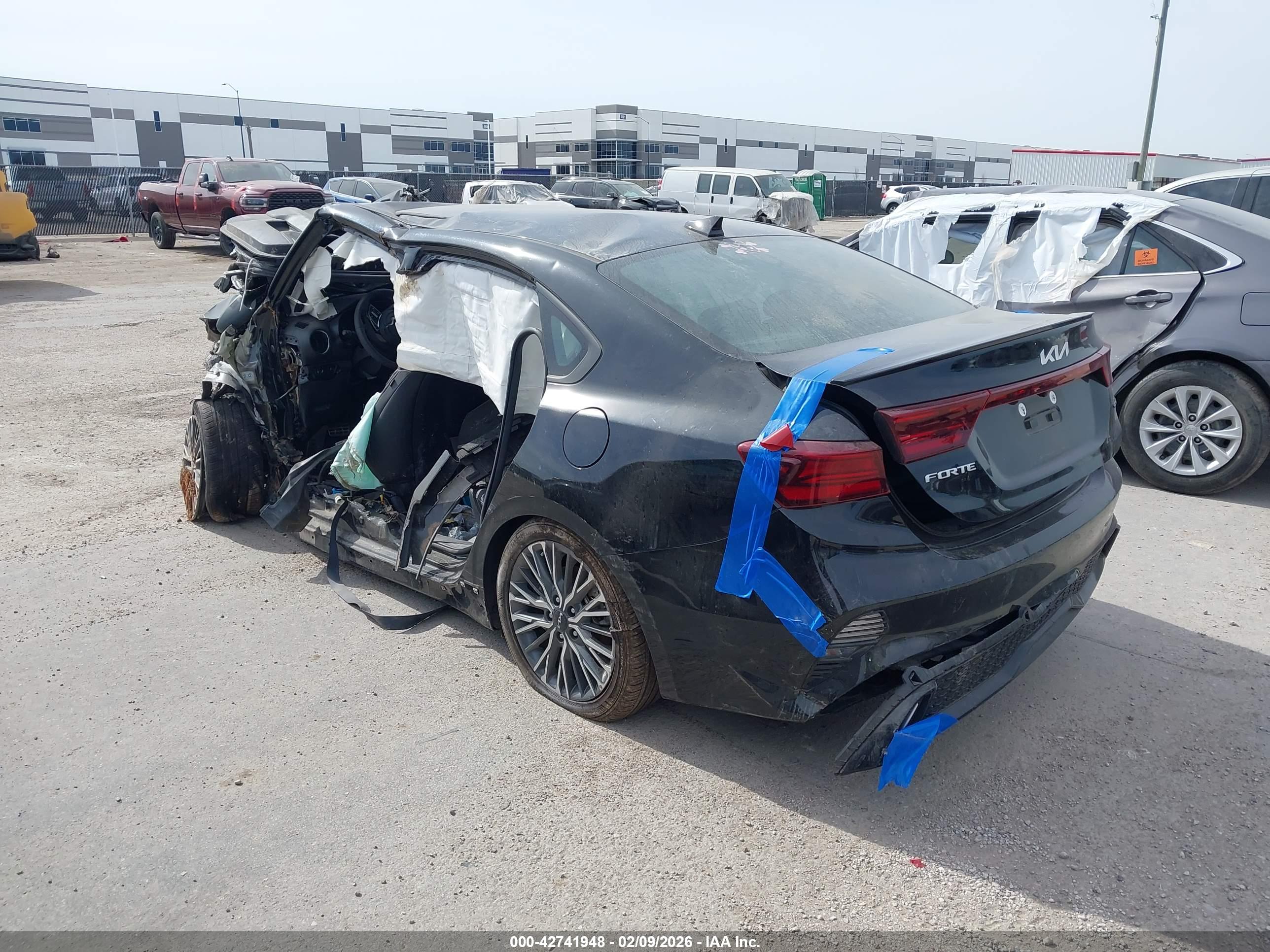 KIA FORTE image 3