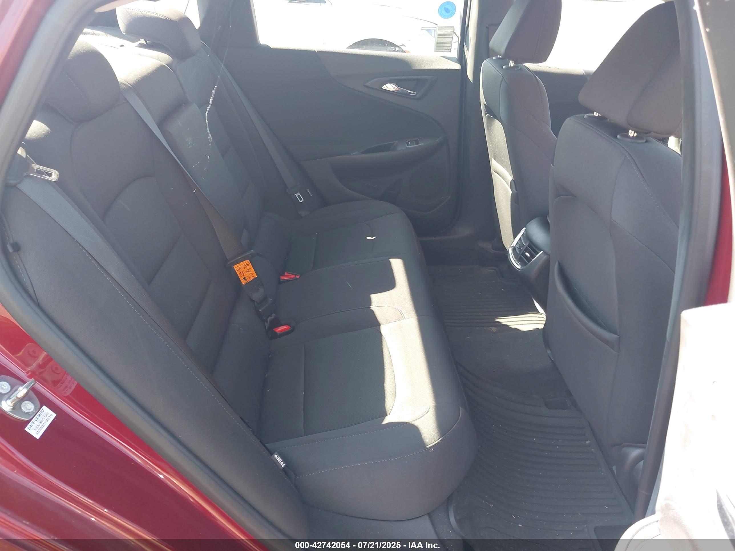CHEVROLET MALIBU image 8