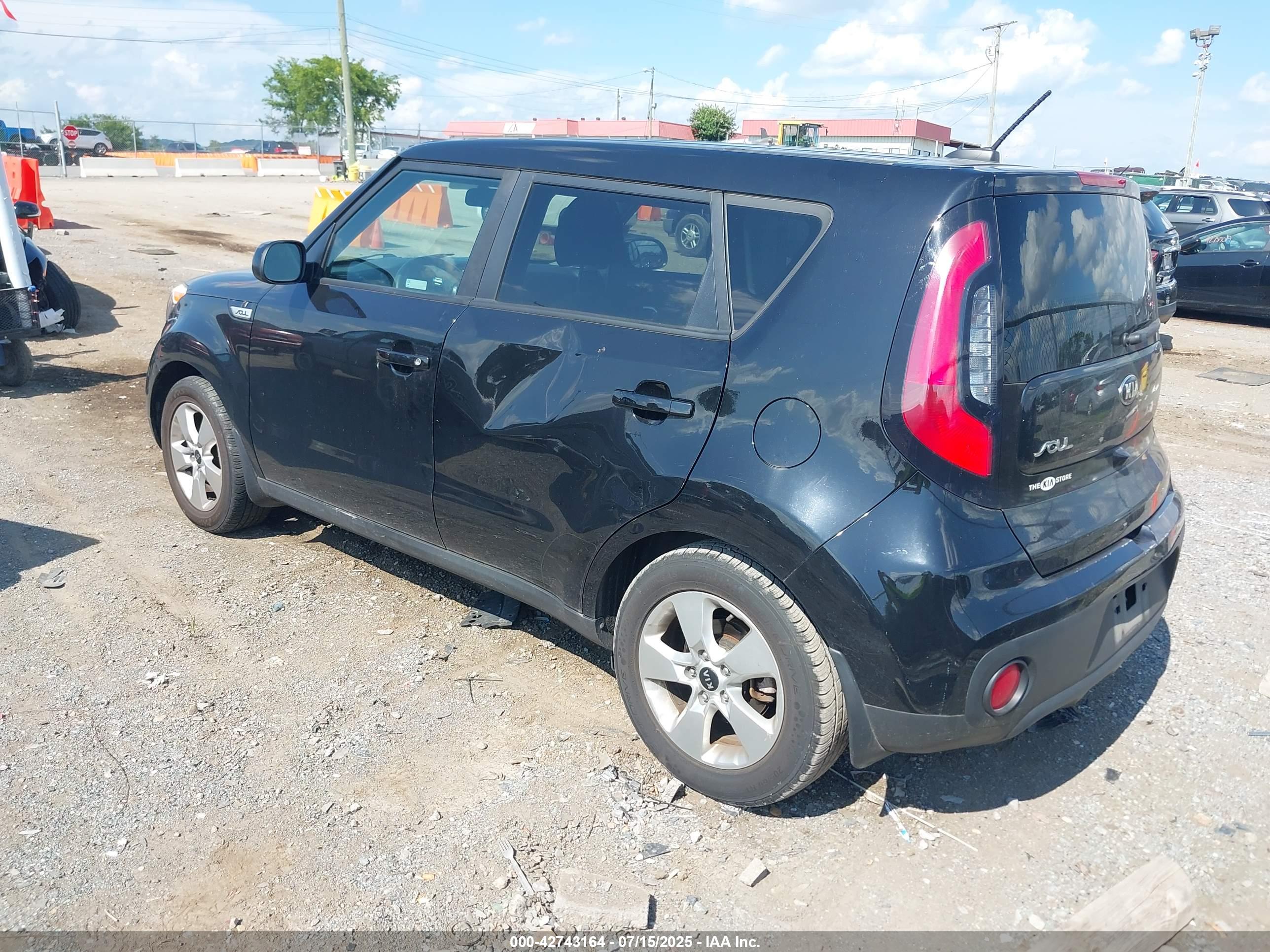 KIA SOUL image 3