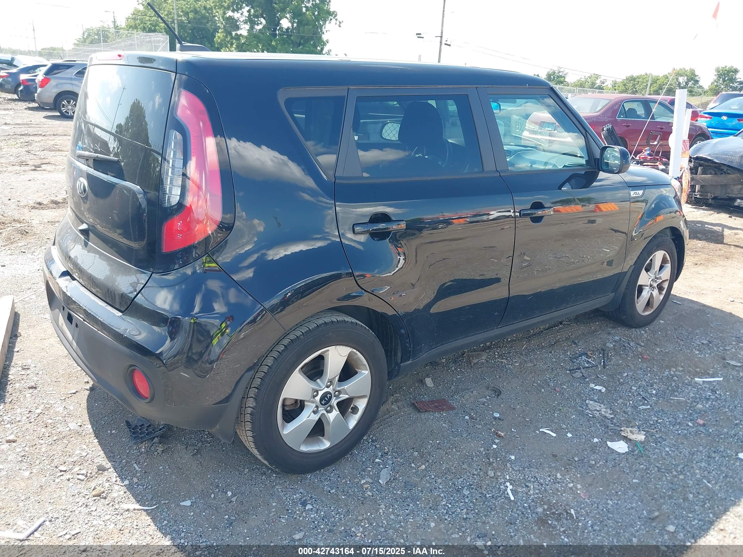 KIA SOUL image 4