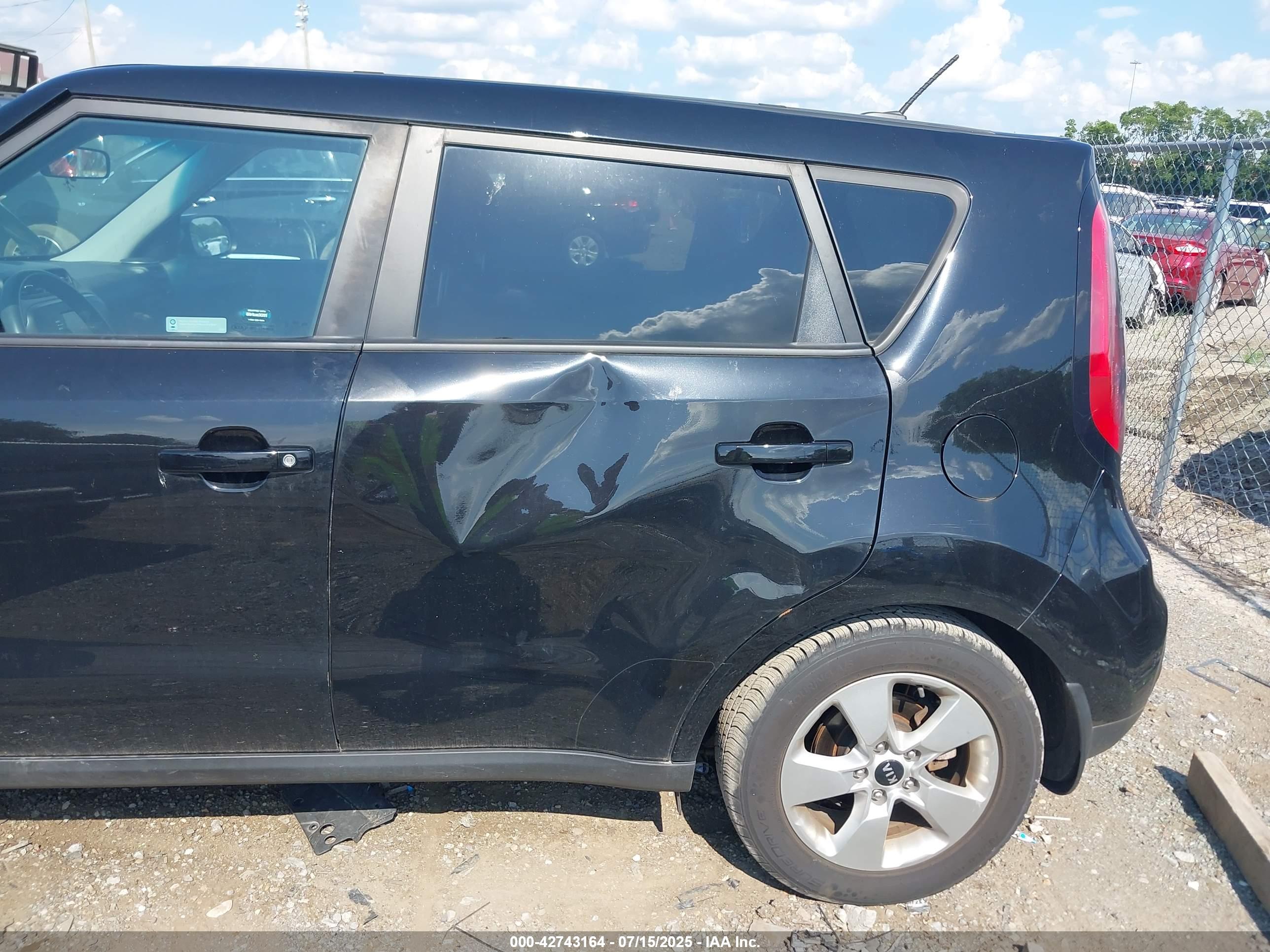 KIA SOUL image 6