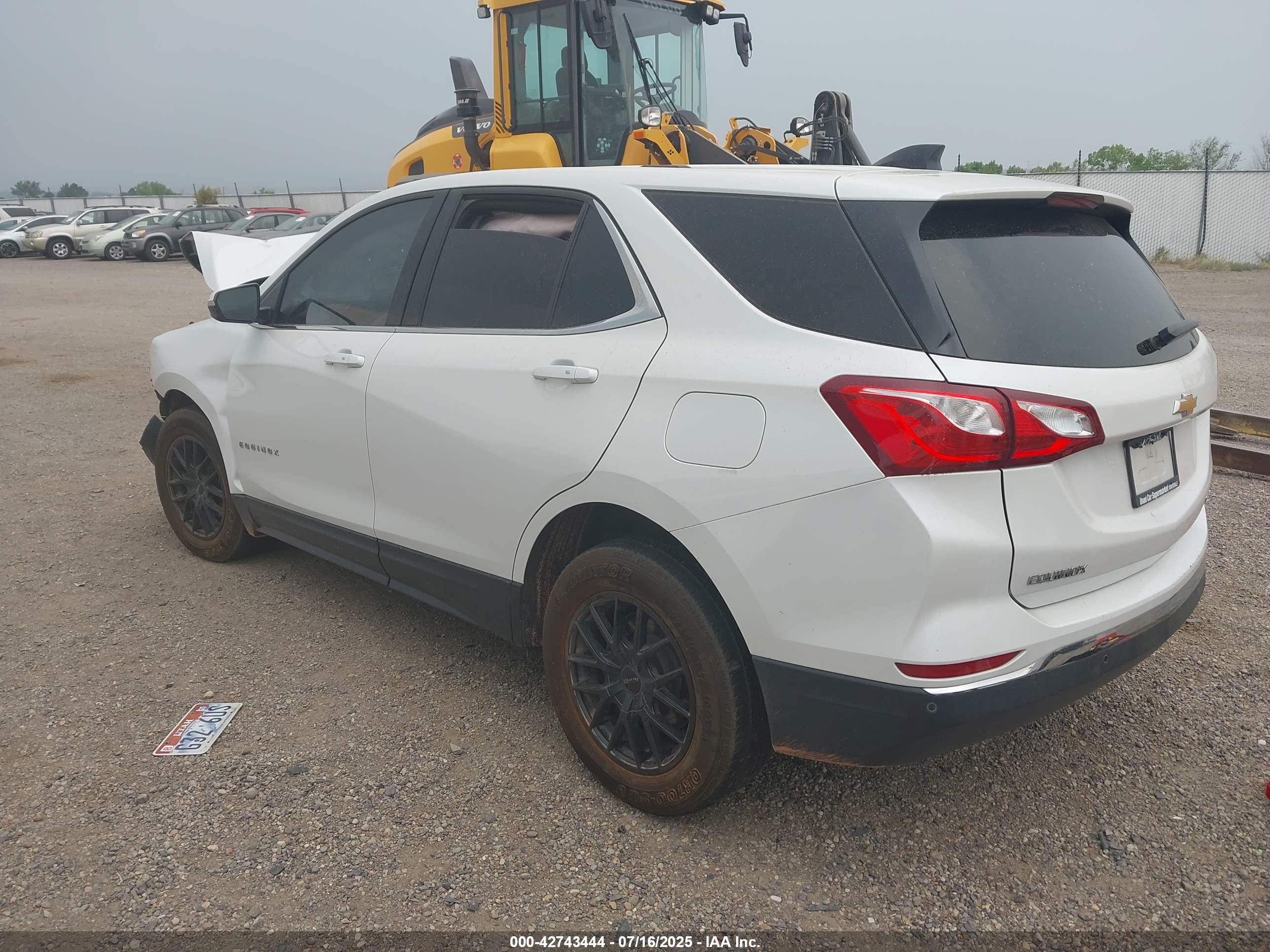 CHEVROLET EQUINOX image 3