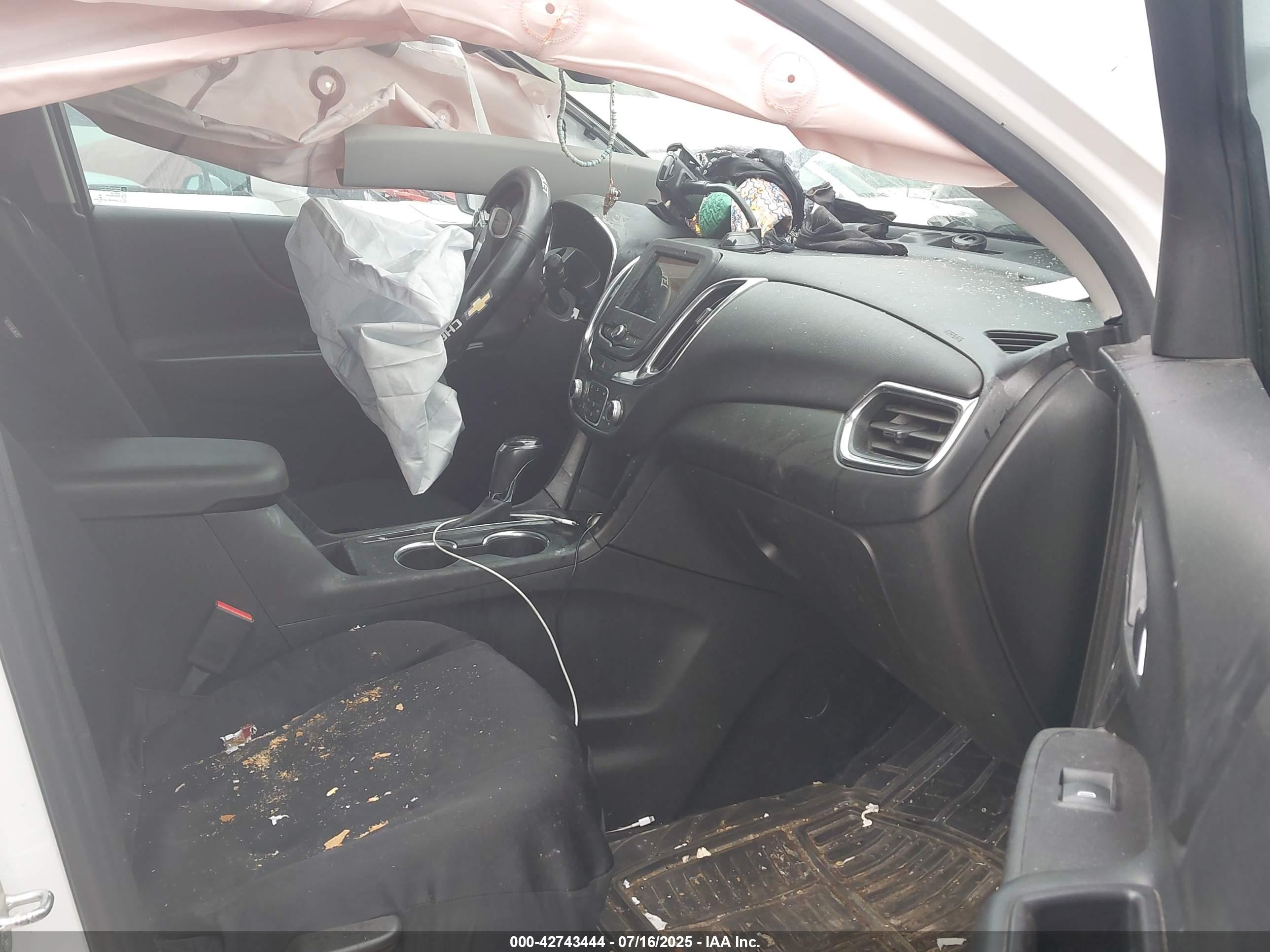 CHEVROLET EQUINOX image 5