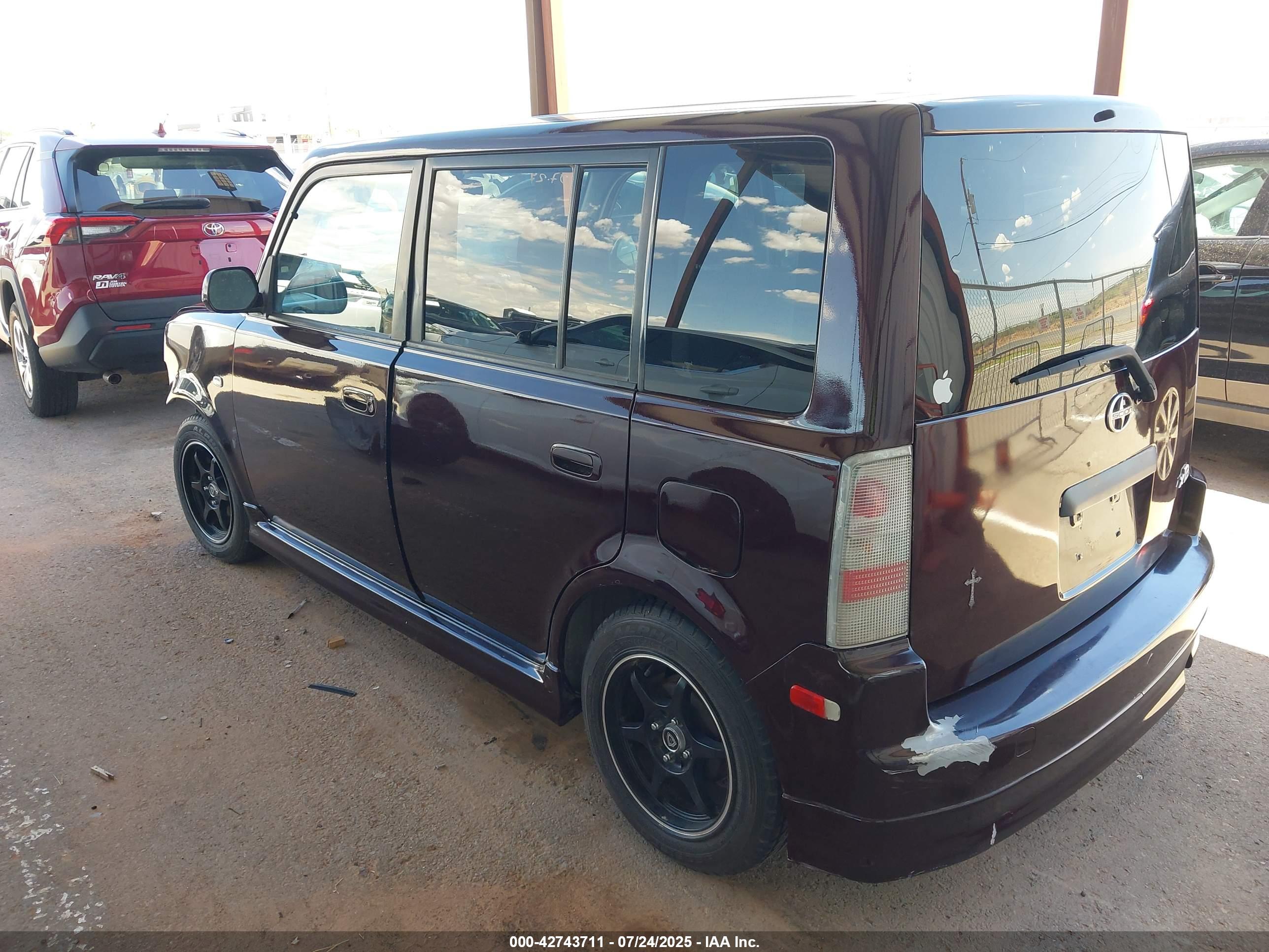 SCION XB image 3