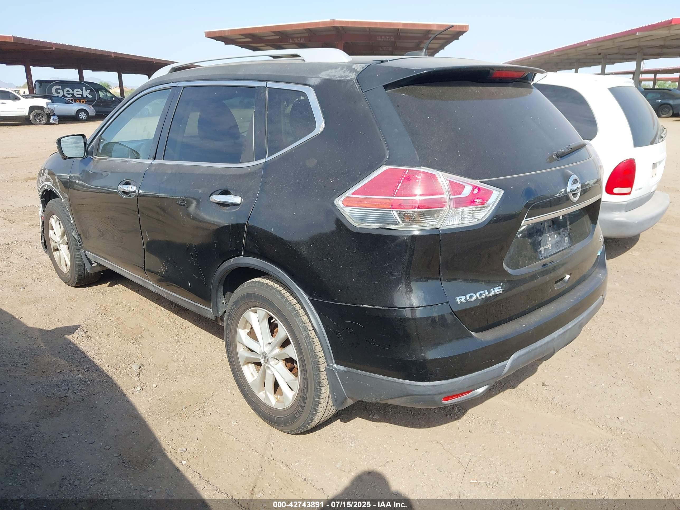 NISSAN ROGUE image 3