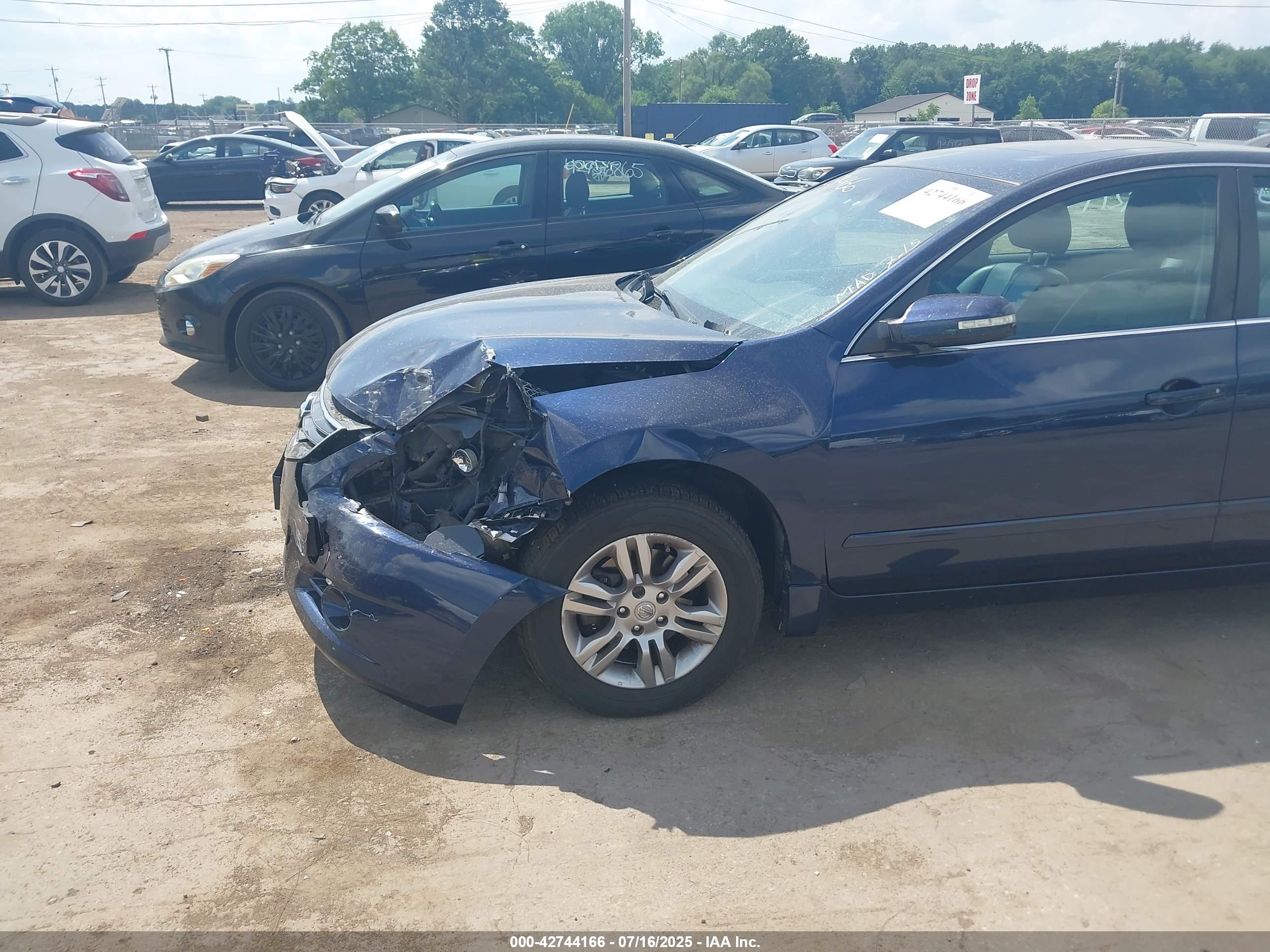 NISSAN ALTIMA image 6