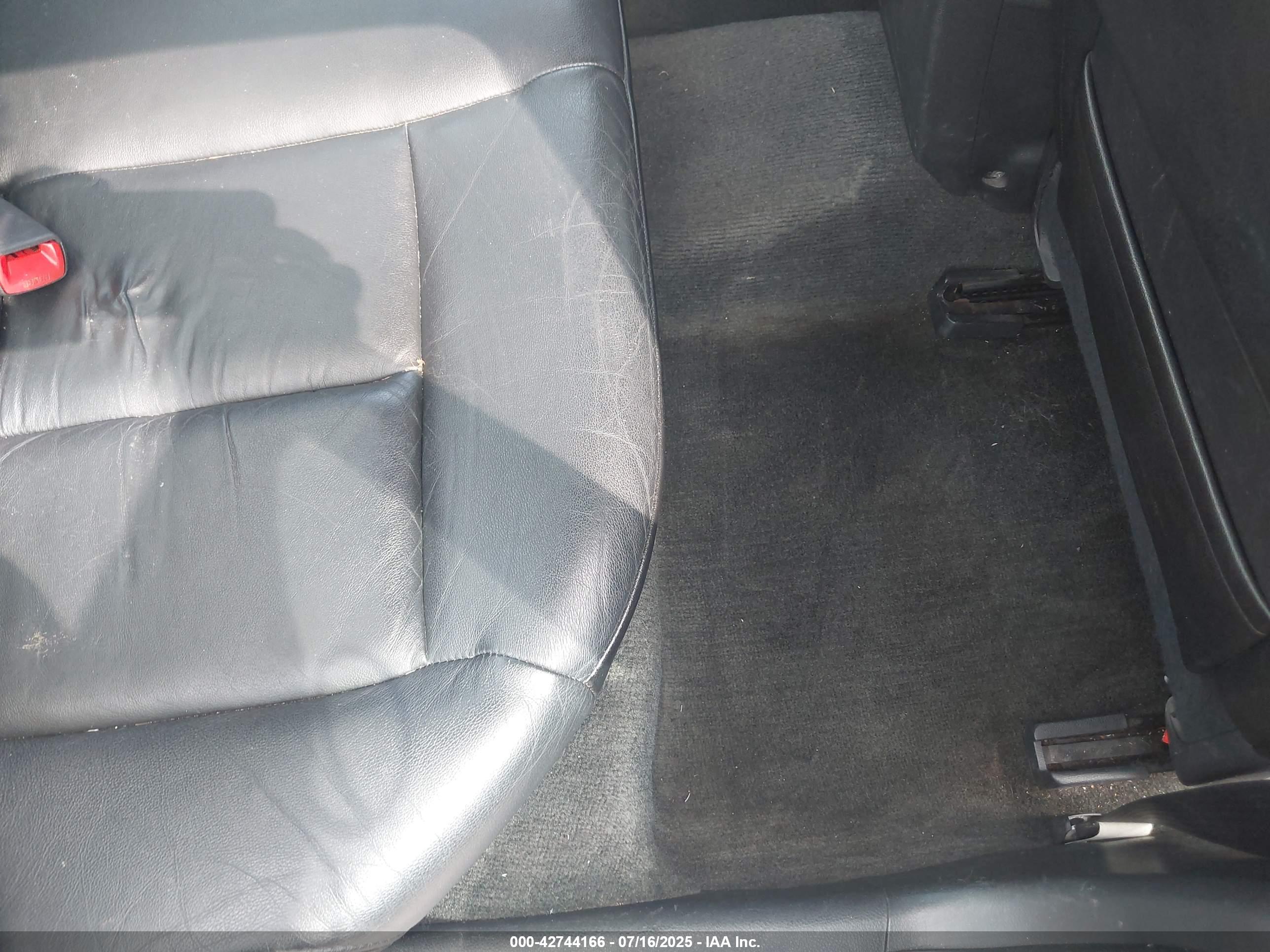 NISSAN ALTIMA image 8