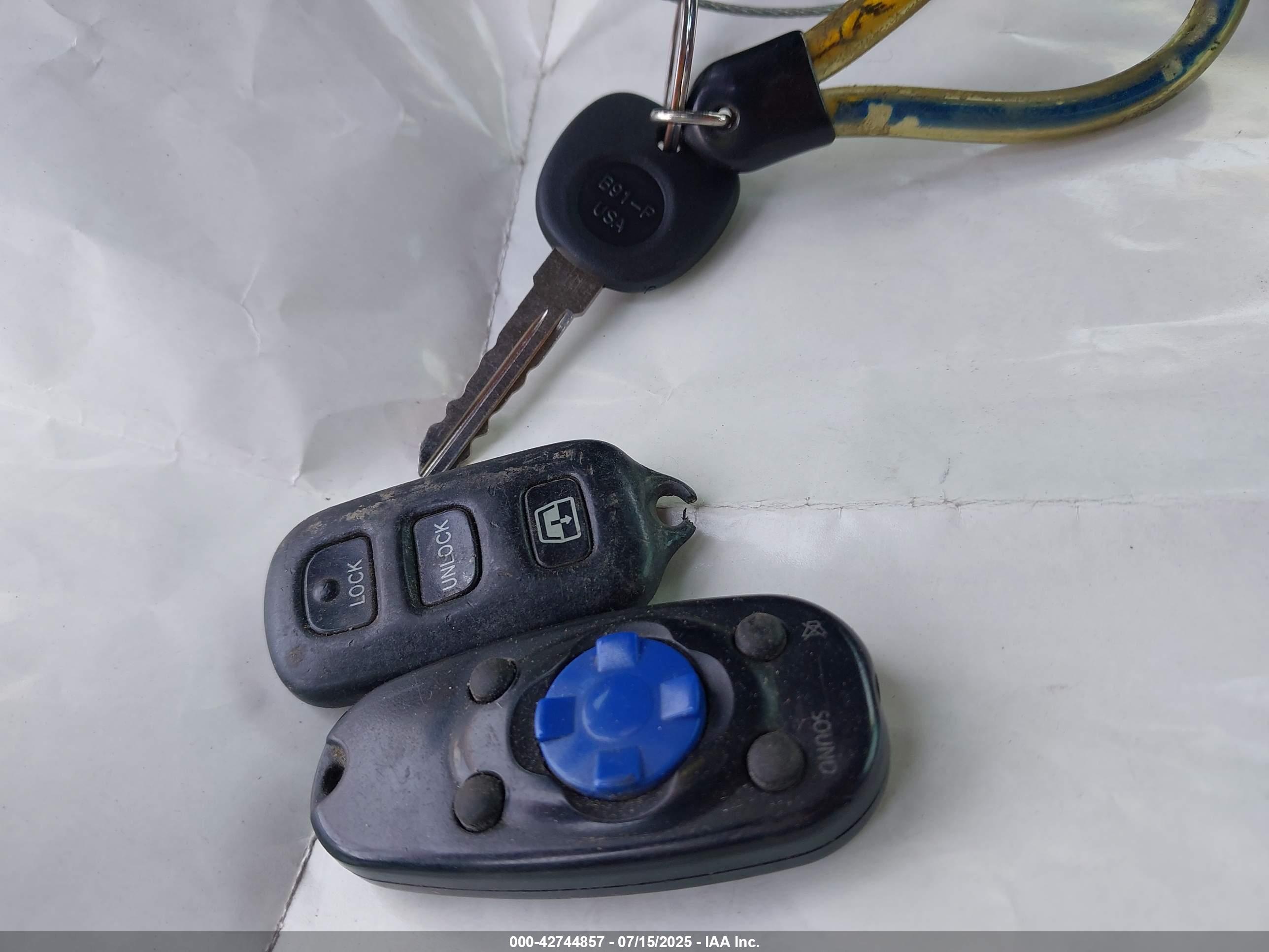 GMC SONOMA image 11