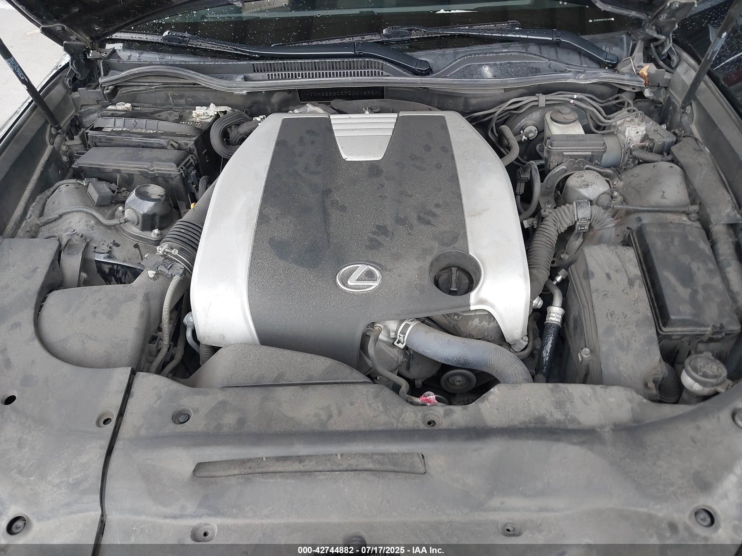 LEXUS RC image 10