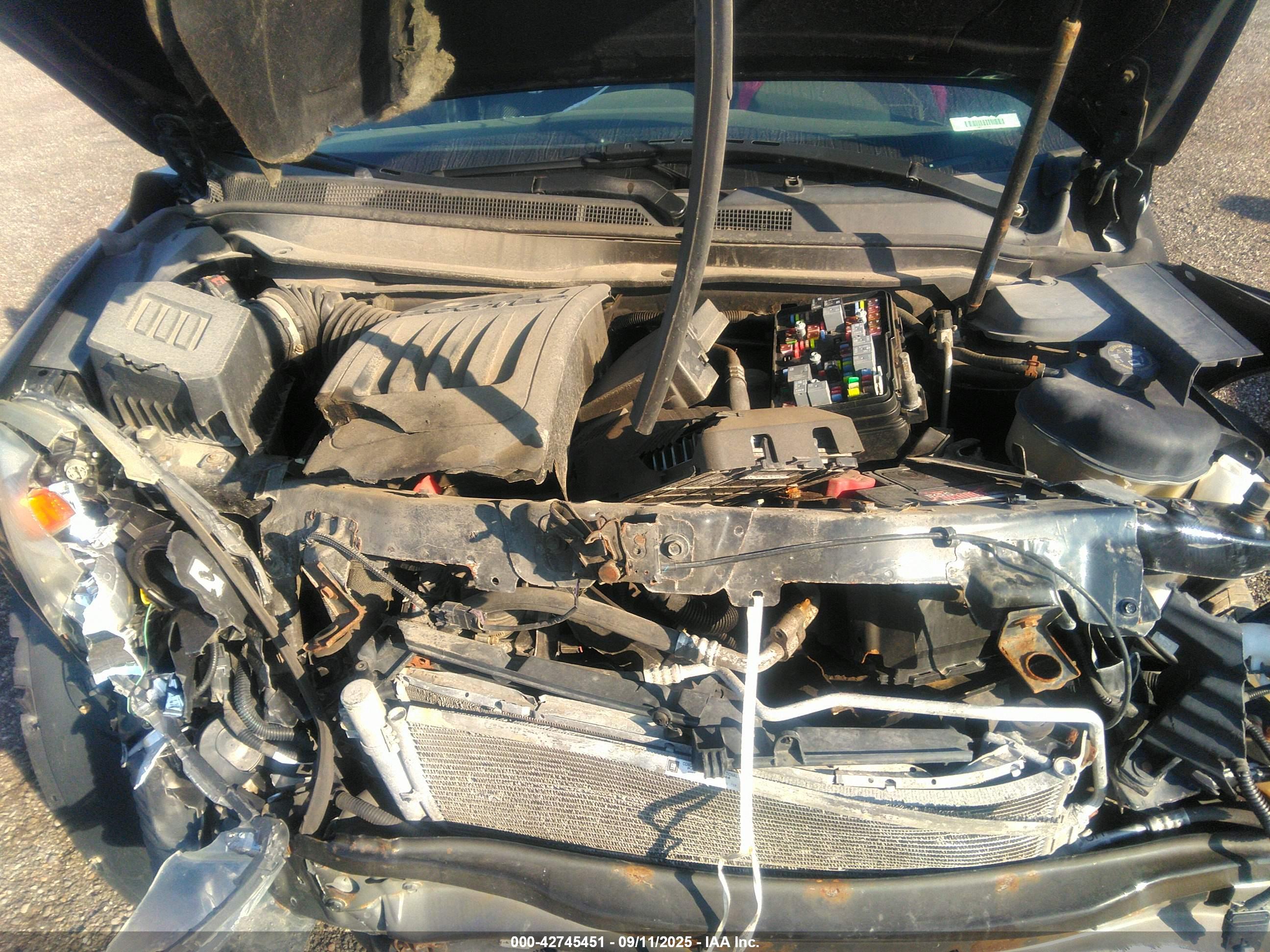 CHEVROLET EQUINOX image 10