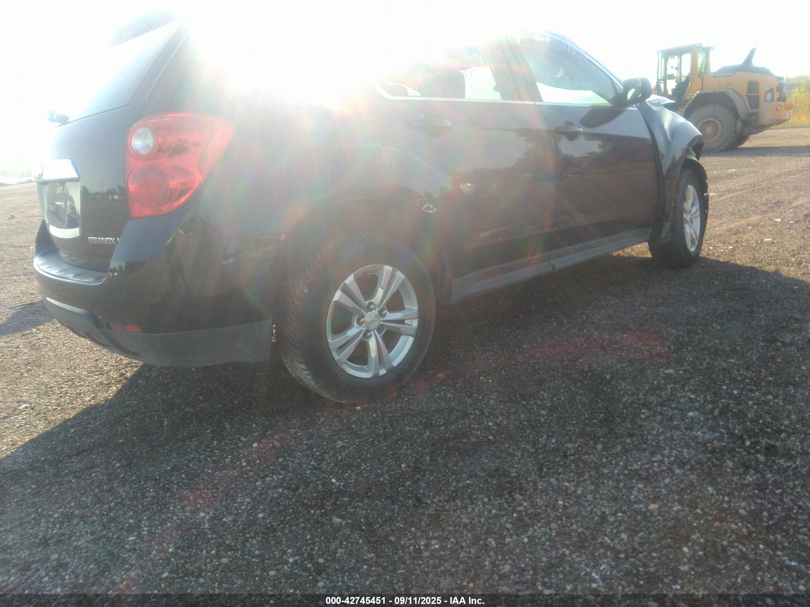 CHEVROLET EQUINOX image 4