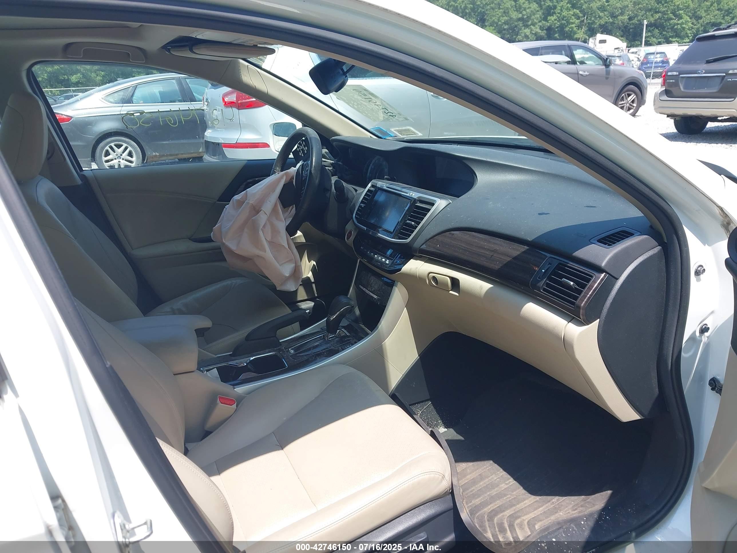 HONDA ACCORD image 5