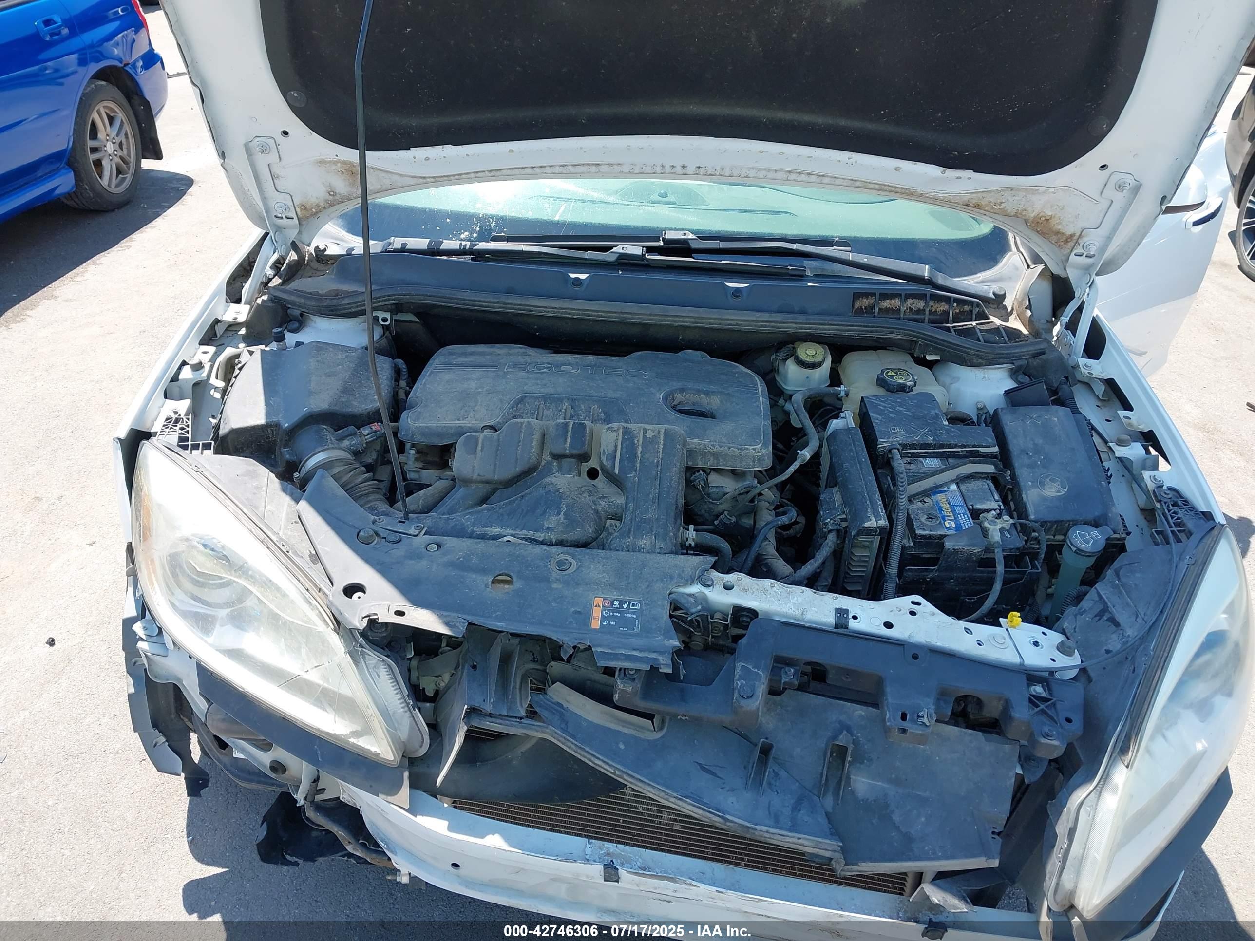 BUICK VERANO image 10