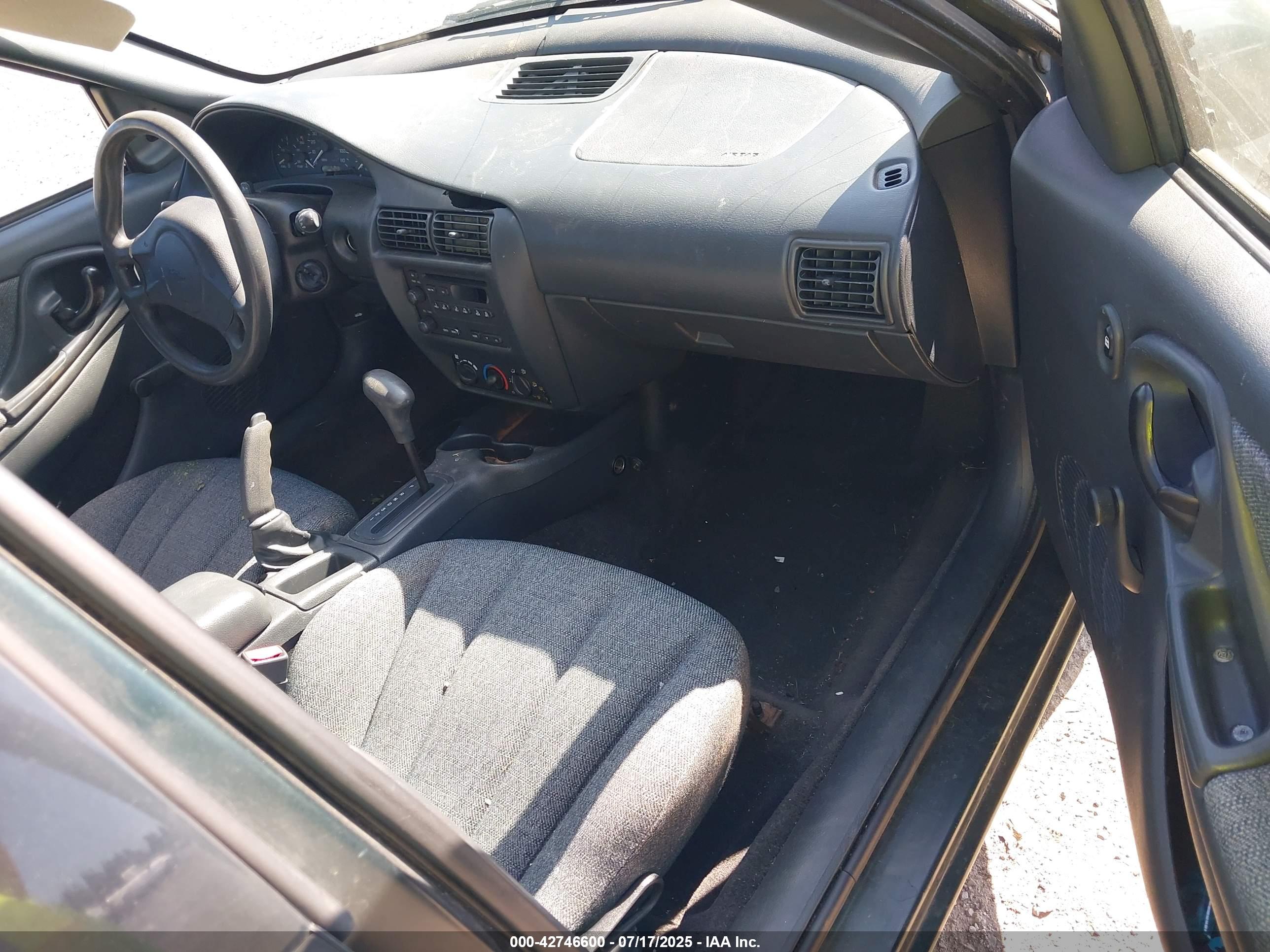 CHEVROLET CAVALIER image 5
