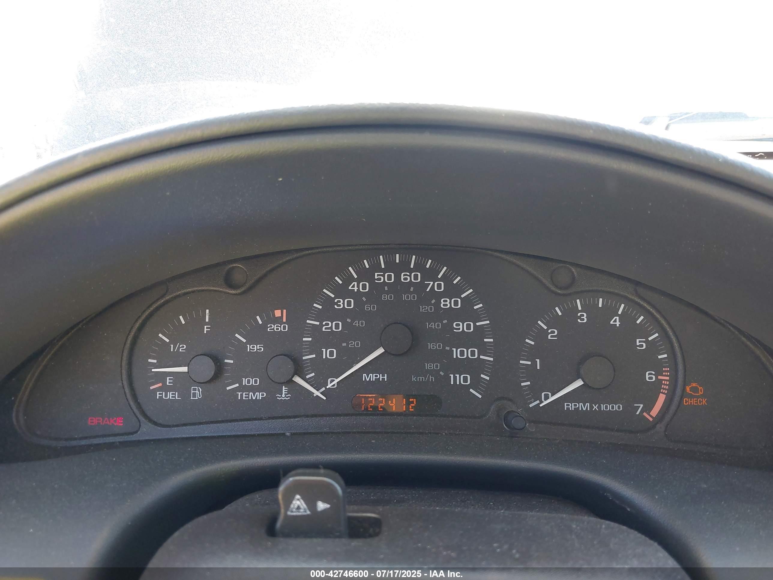 CHEVROLET CAVALIER image 7