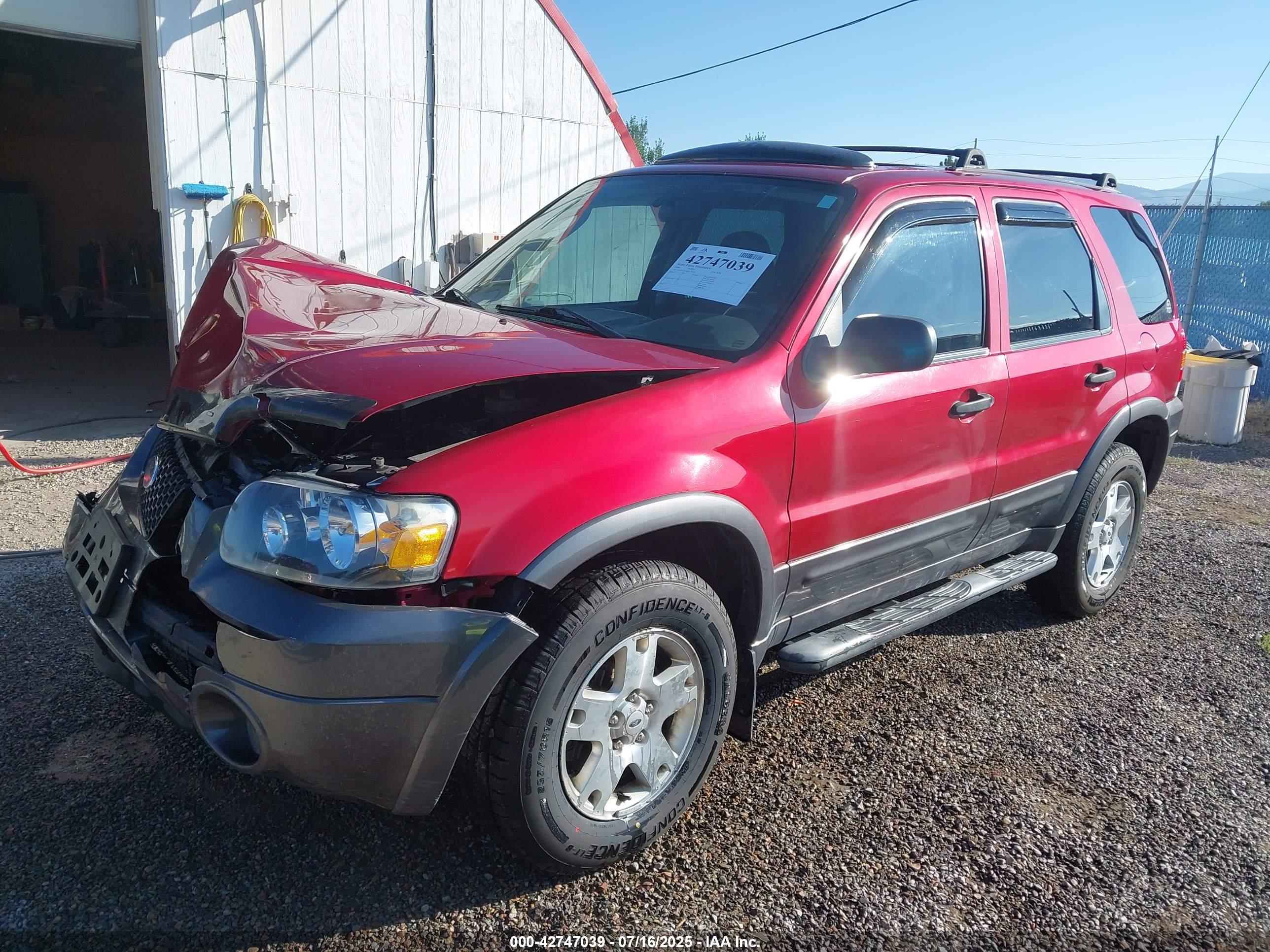 FORD ESCAPE image 2
