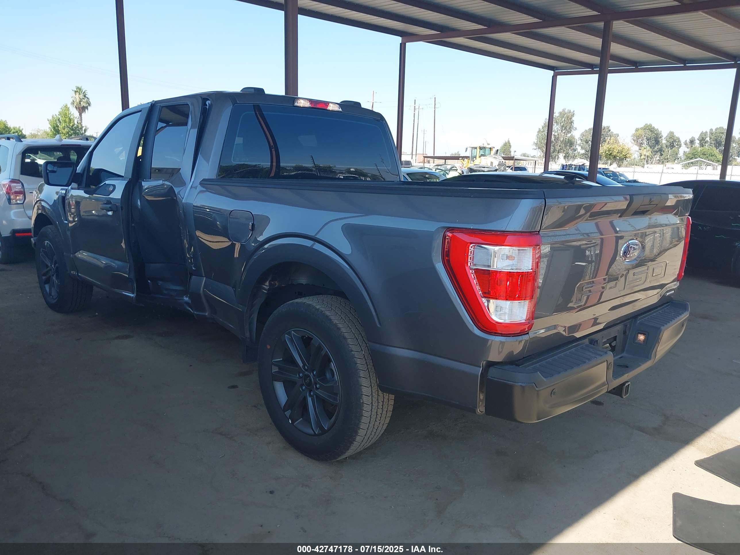 FORD F-150 image 3