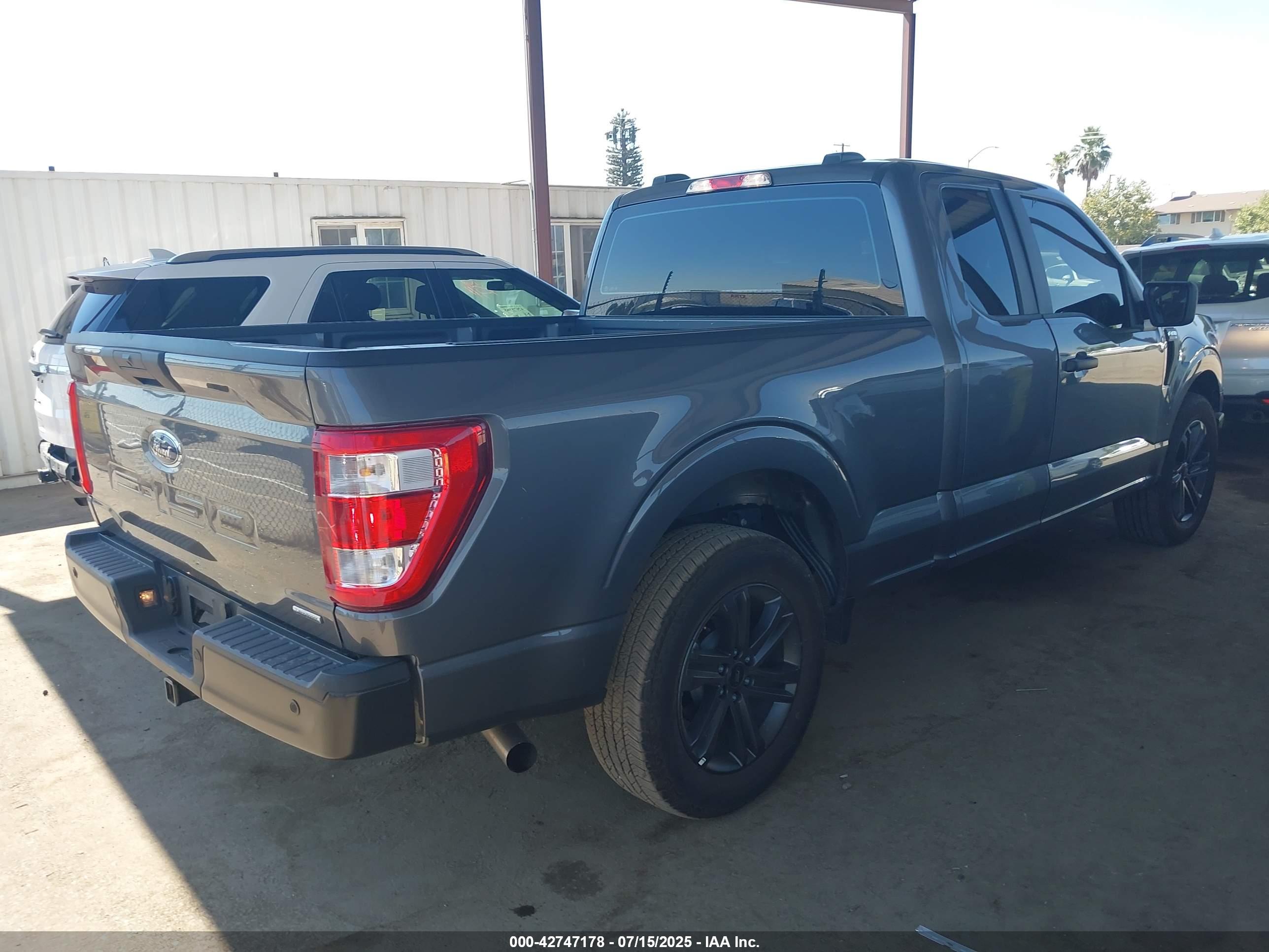 FORD F-150 image 4