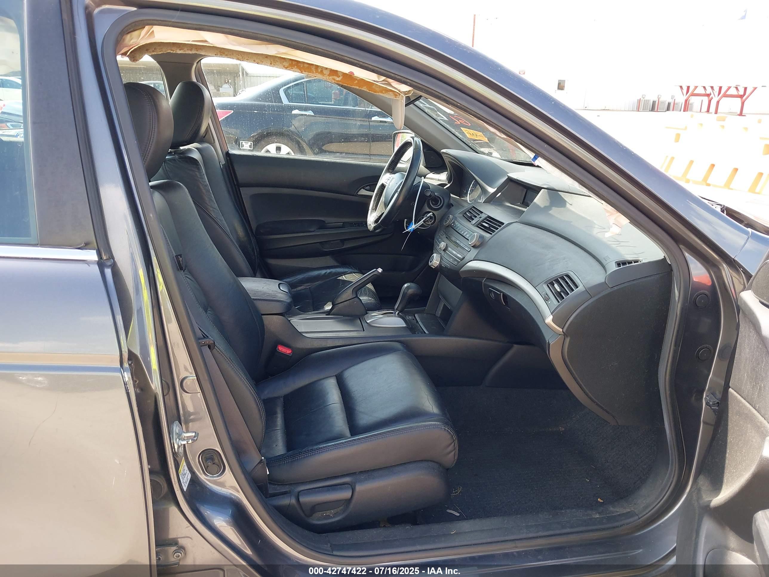 HONDA ACCORD image 5