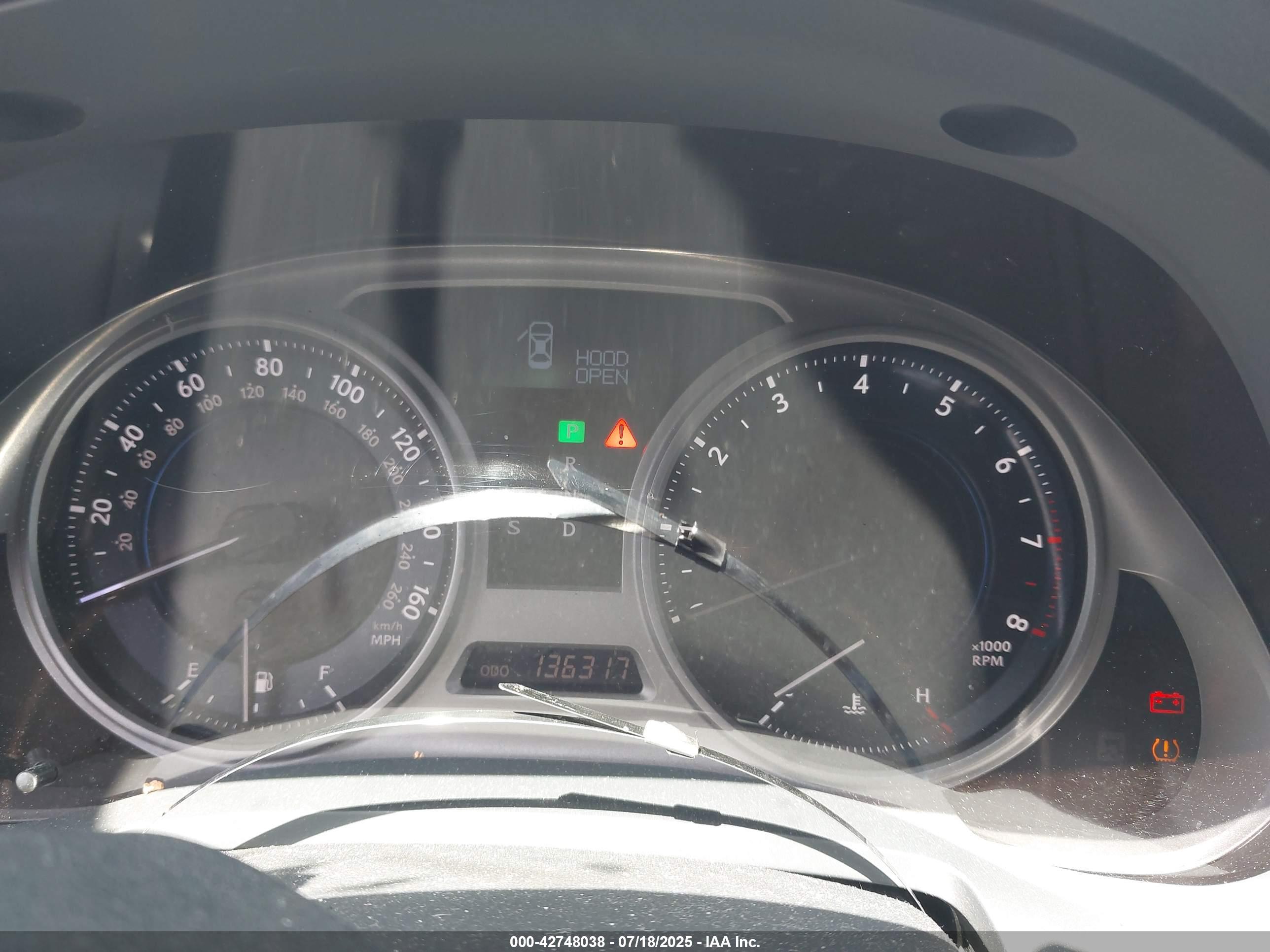 LEXUS IS image 7