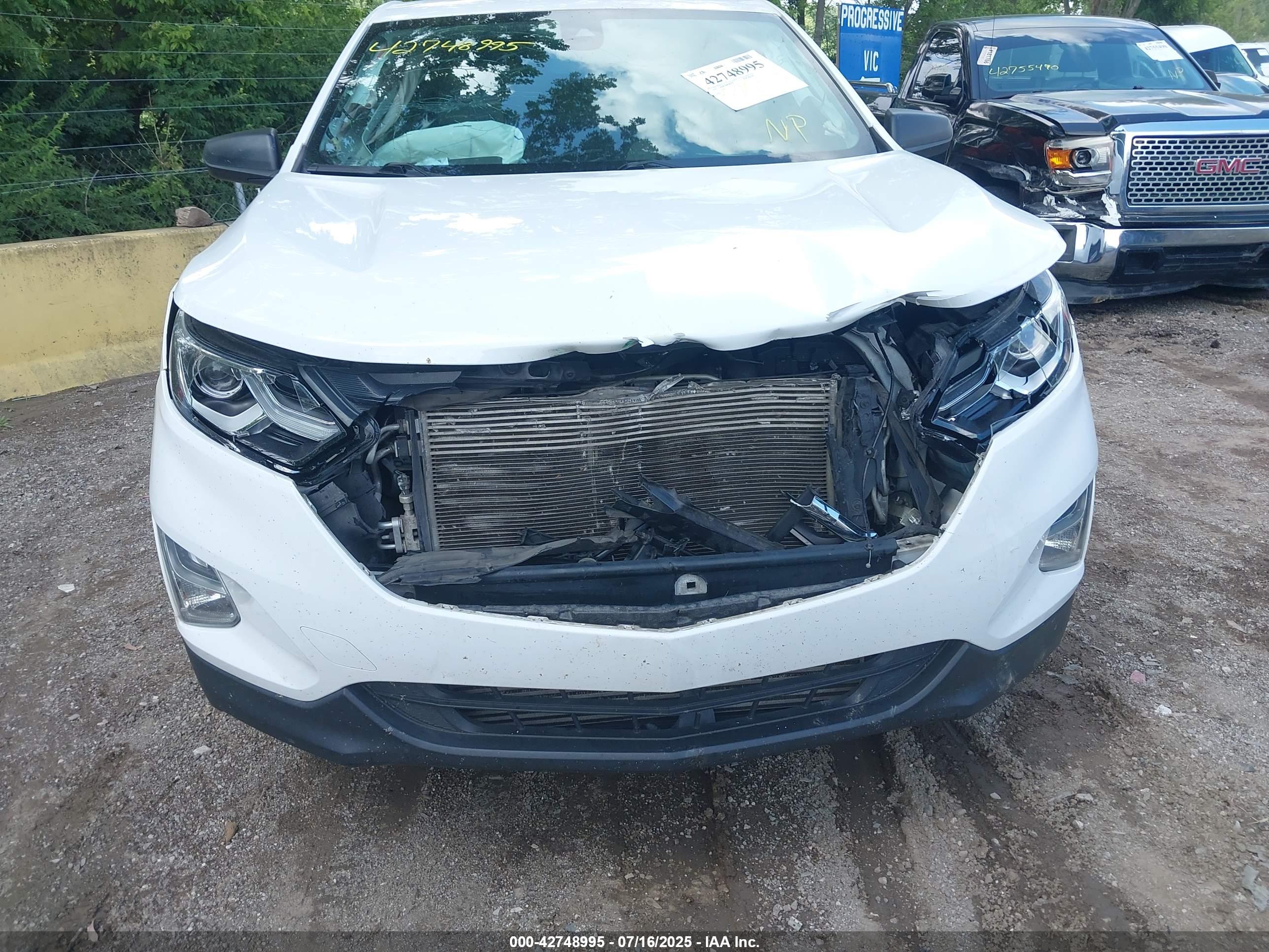 CHEVROLET EQUINOX image 6