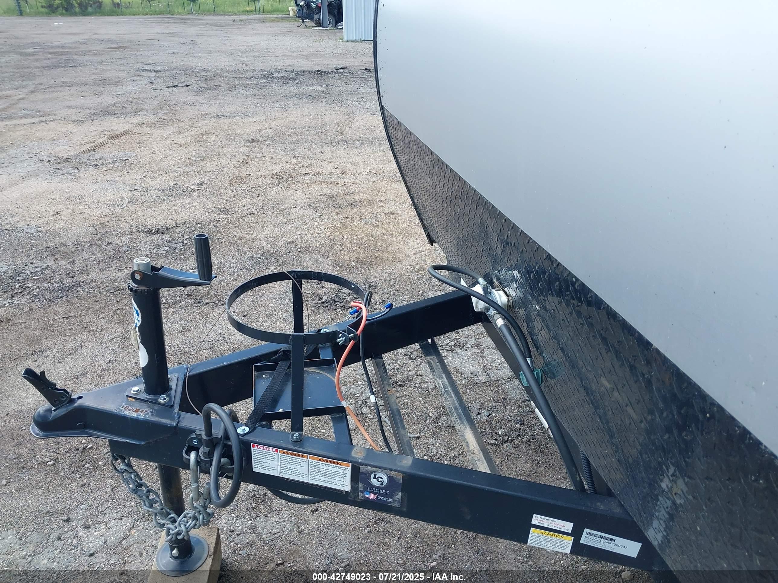 TRAVEL TRAILER image 10