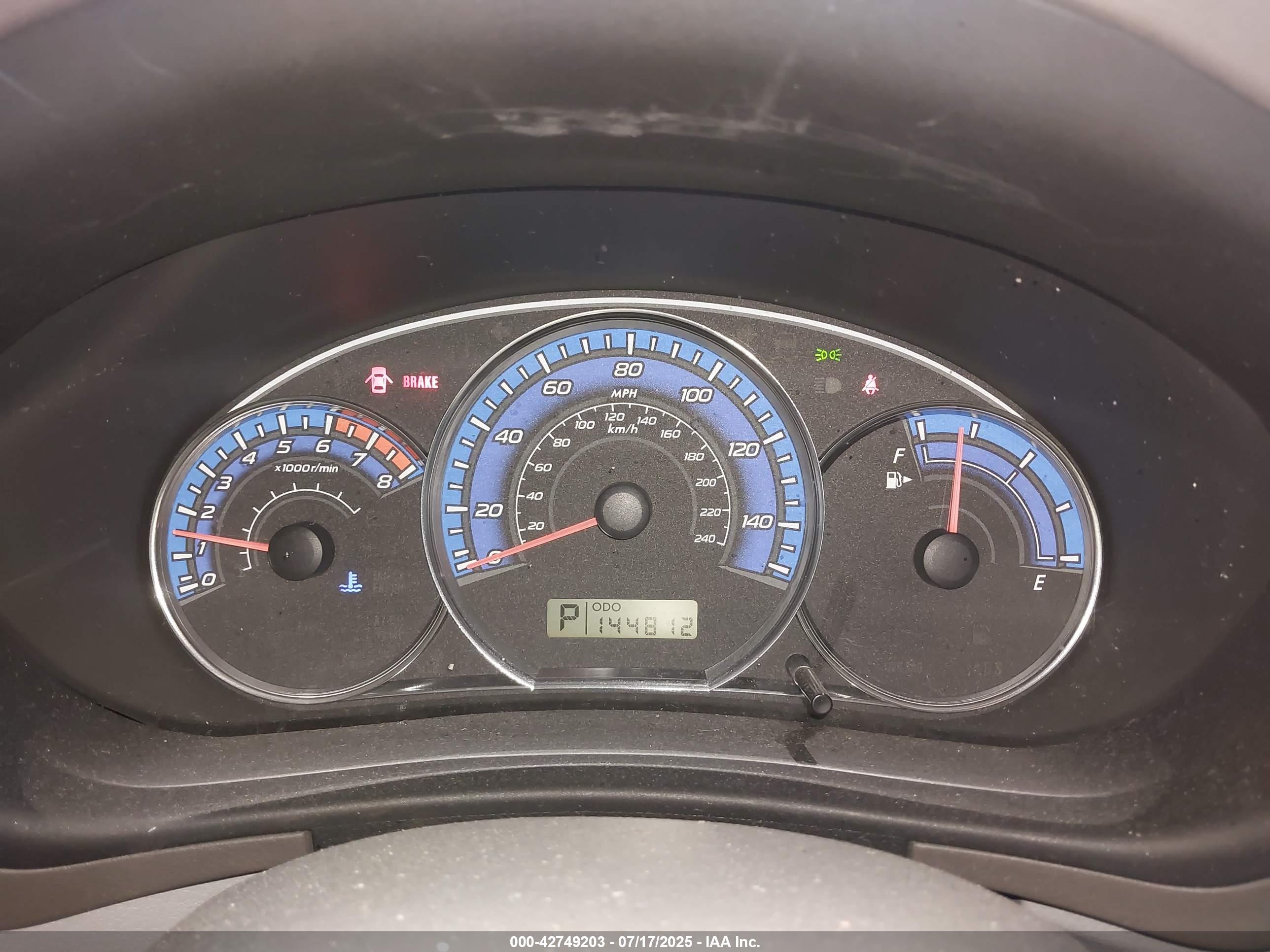 SUBARU FORESTER image 7