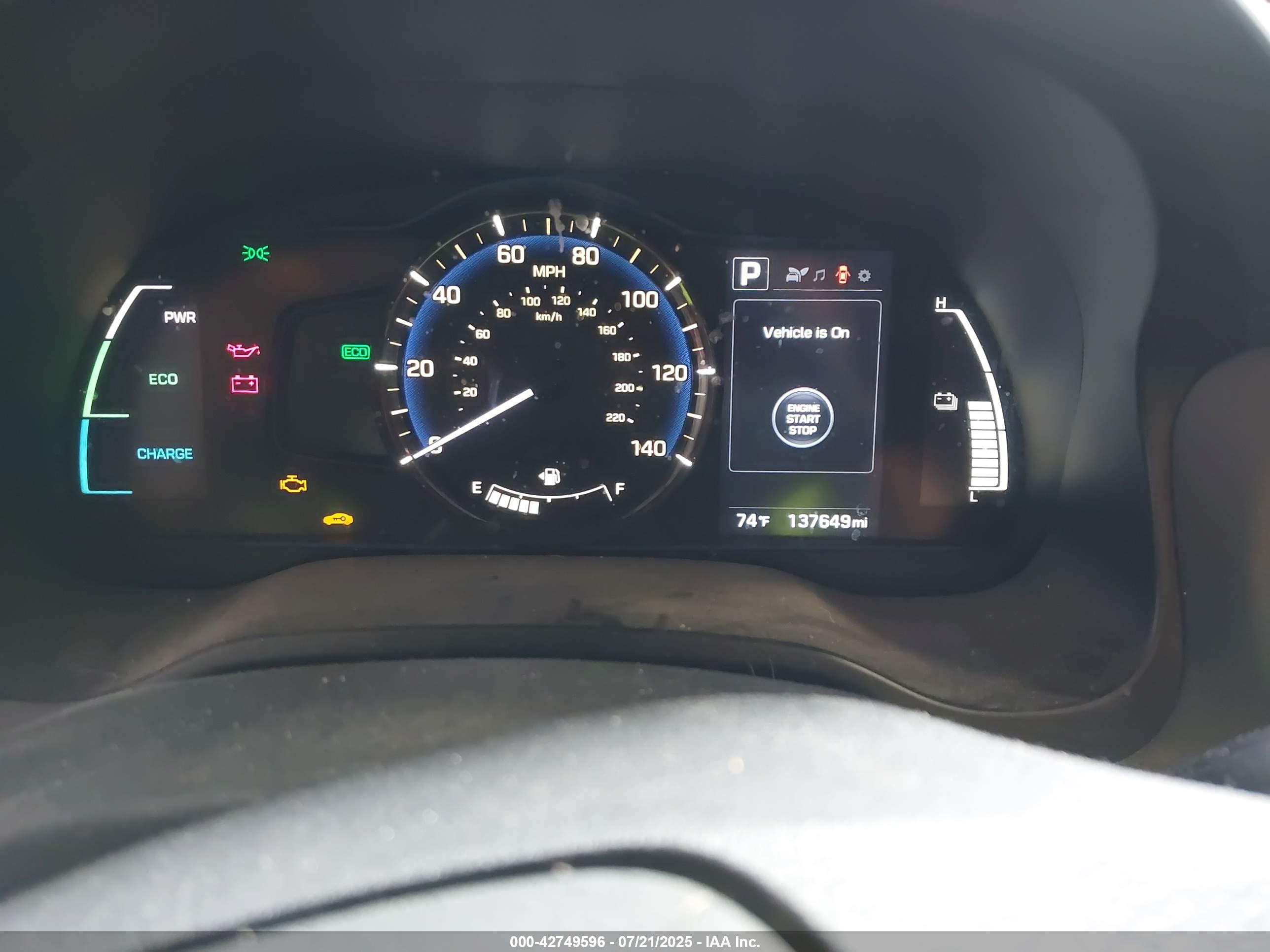 HYUNDAI IONIQ image 7