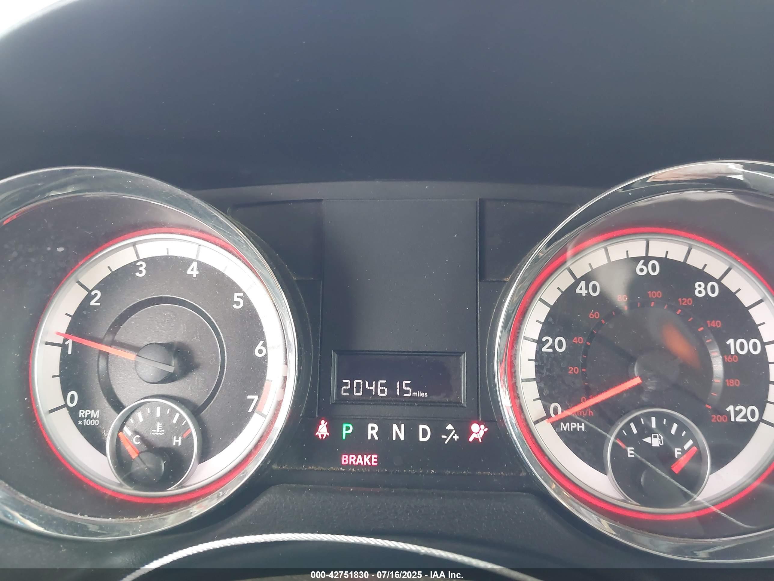 DODGE GRAND image 7