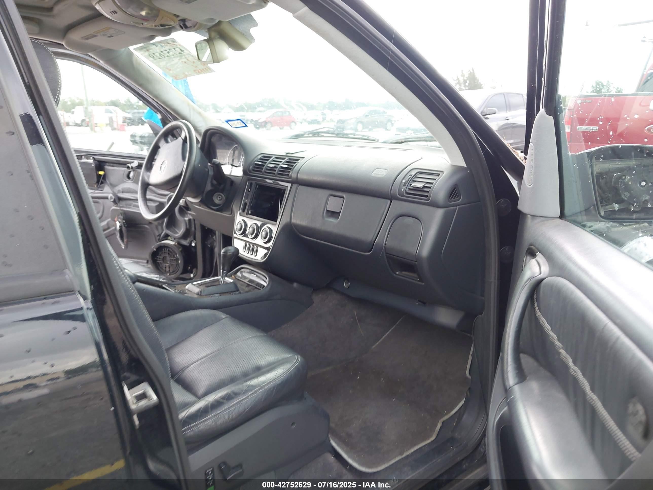 MERCEDES-BENZ ML image 5